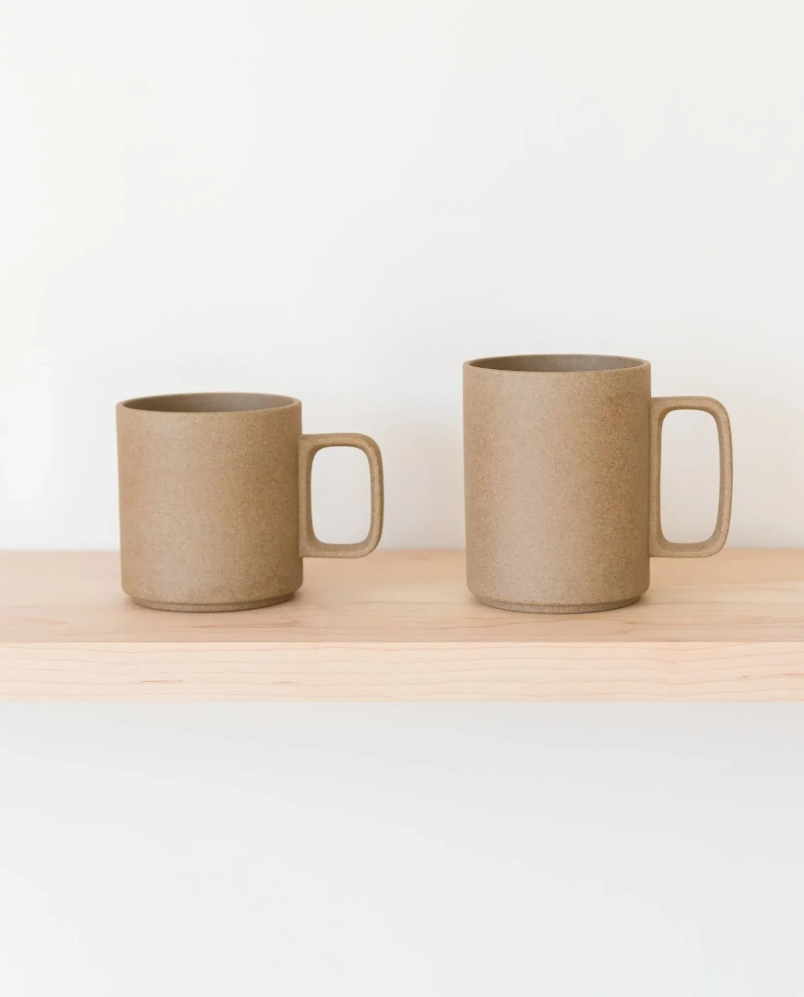 Hasami Porcelain Mug (Natural)