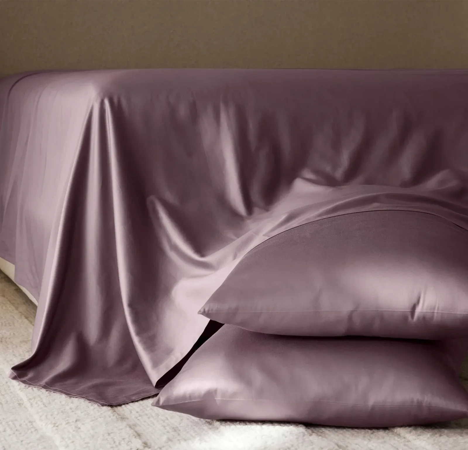 Signature Hemmed Pillowcase Set – Plum (Personalized)
