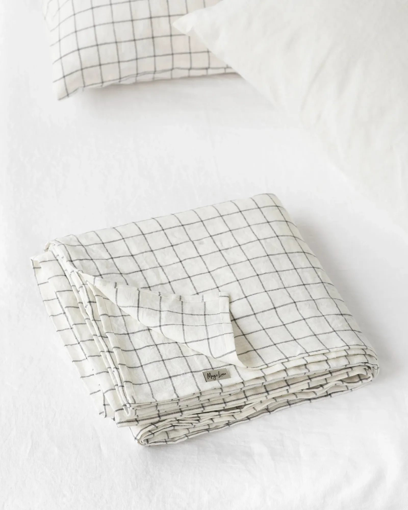 Charcoal grid linen flat sheet