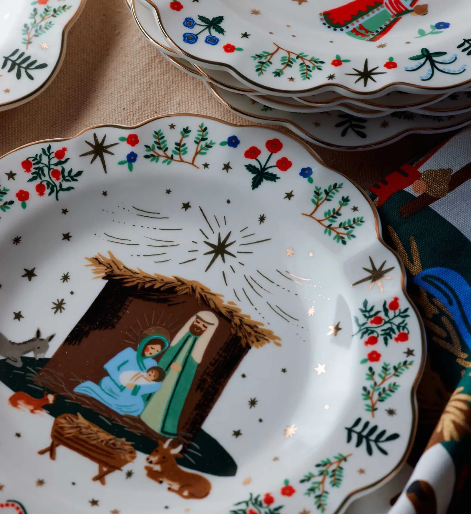 Porcelain Dessert Plate Set – Nativity