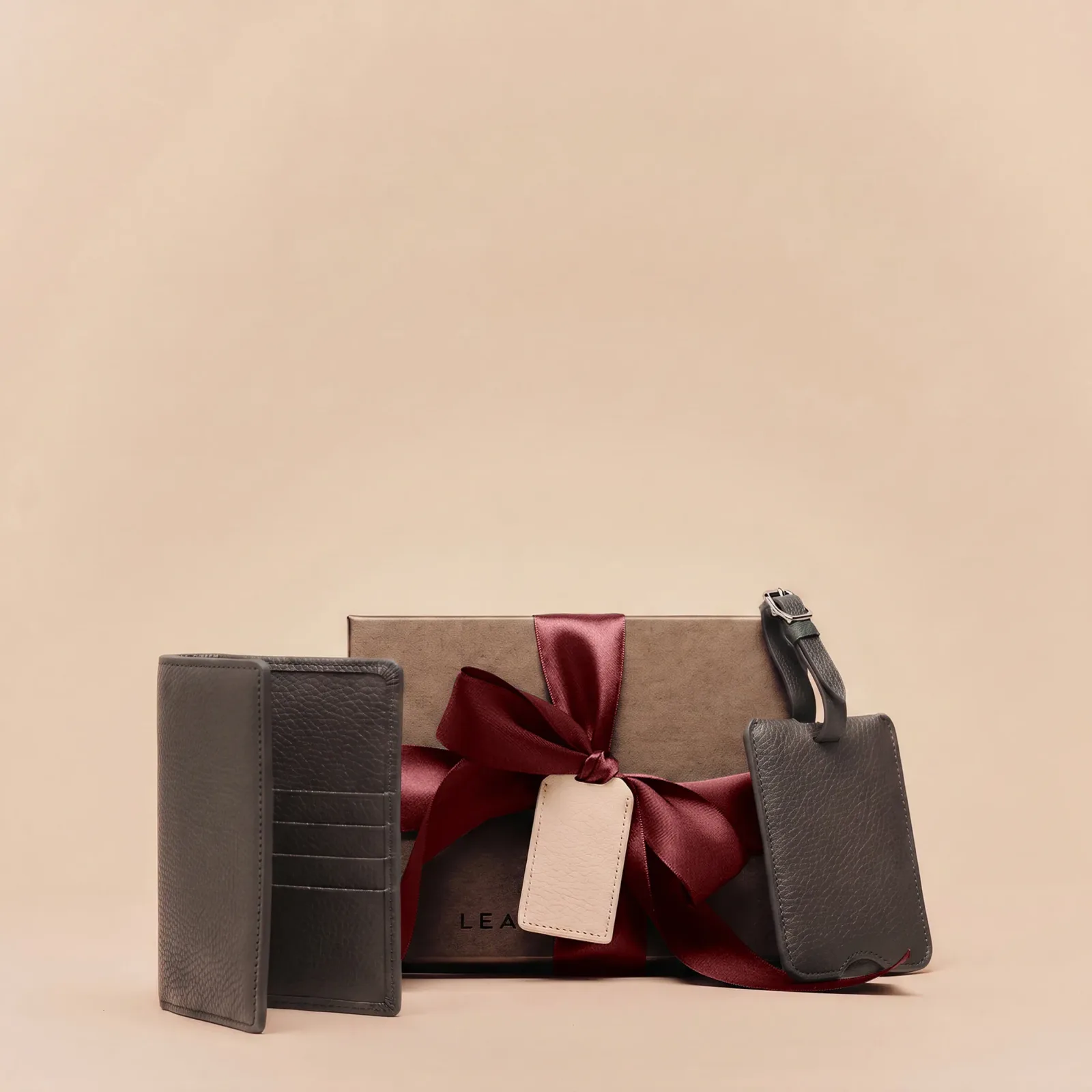 Deluxe Passport Cover + Luggage Tag Set Driftwood