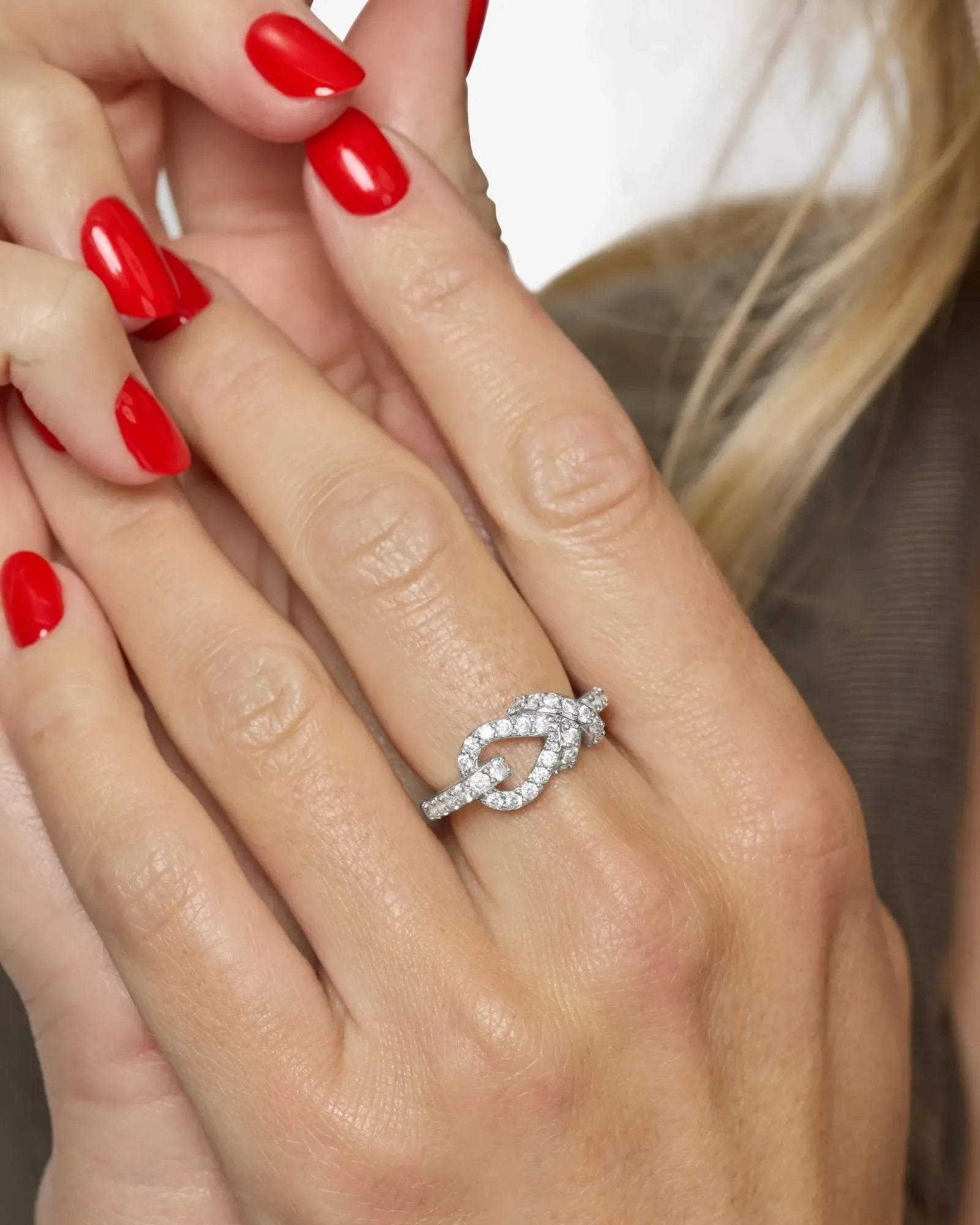 Knot Ring – Silver|White Diamondettes