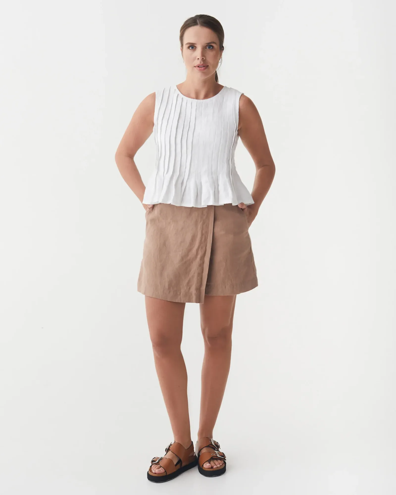 Linen Skort ANGUILLA in Pastel brown