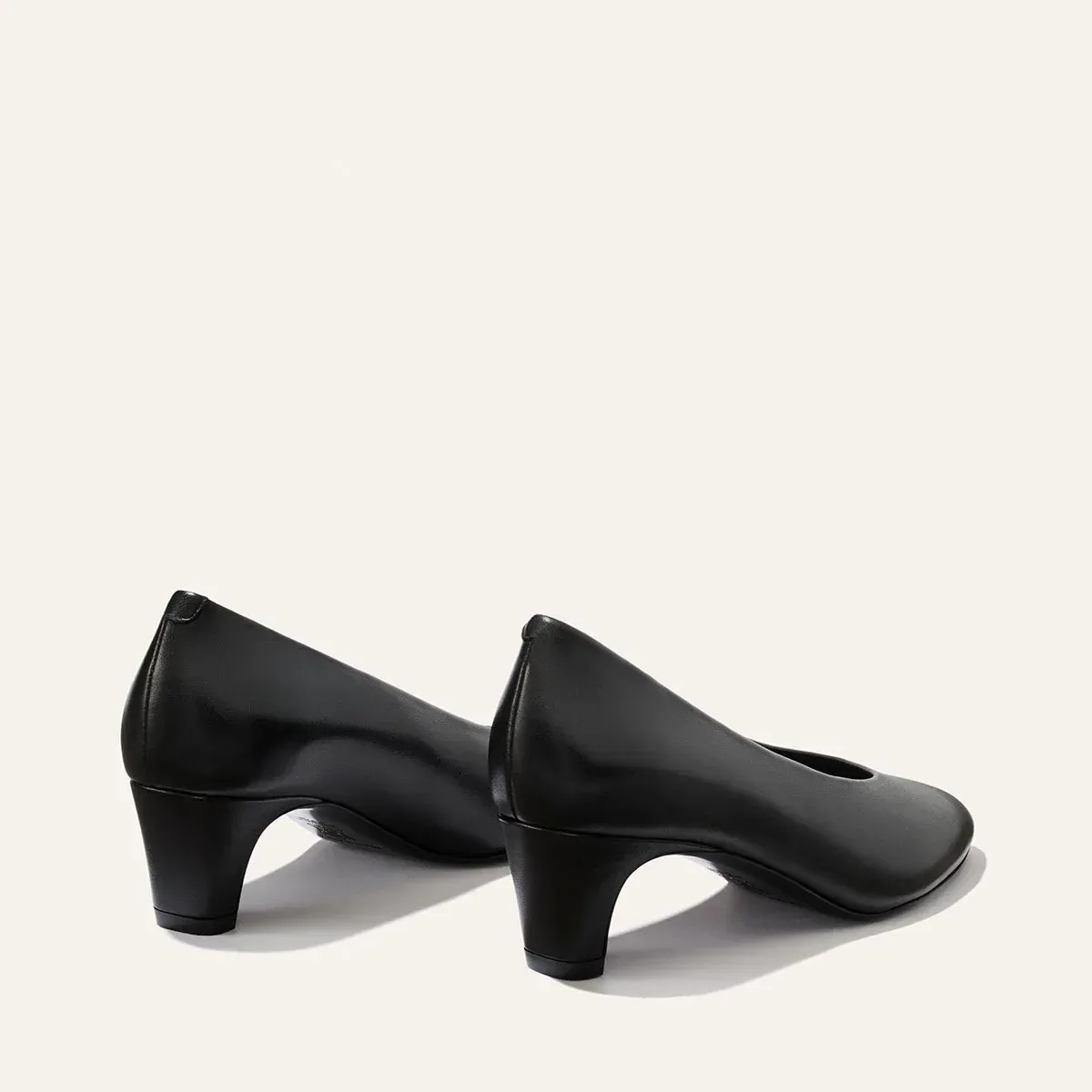 The Augusta Glove Pump – Black Nappa