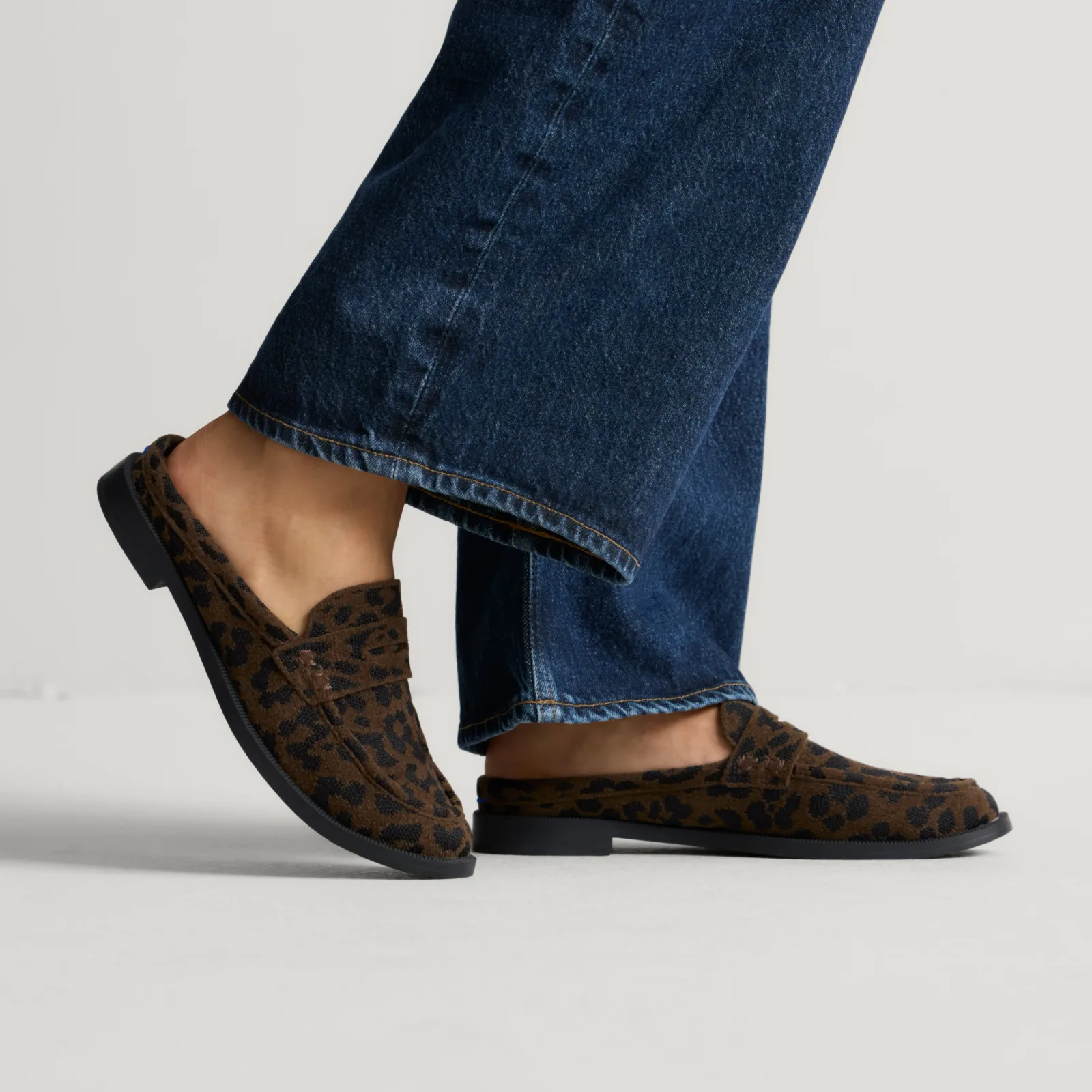 The Penny Loafer Mule – ReVelvet™ Cheetah