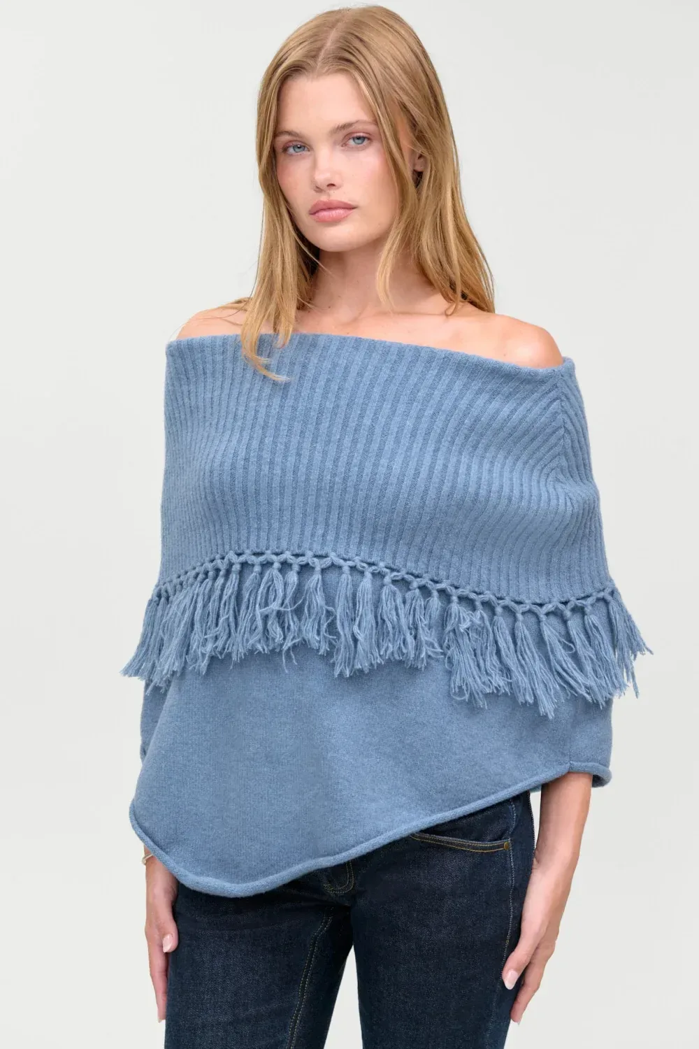 Benny Knit Fringe Poncho – Misty Mornings