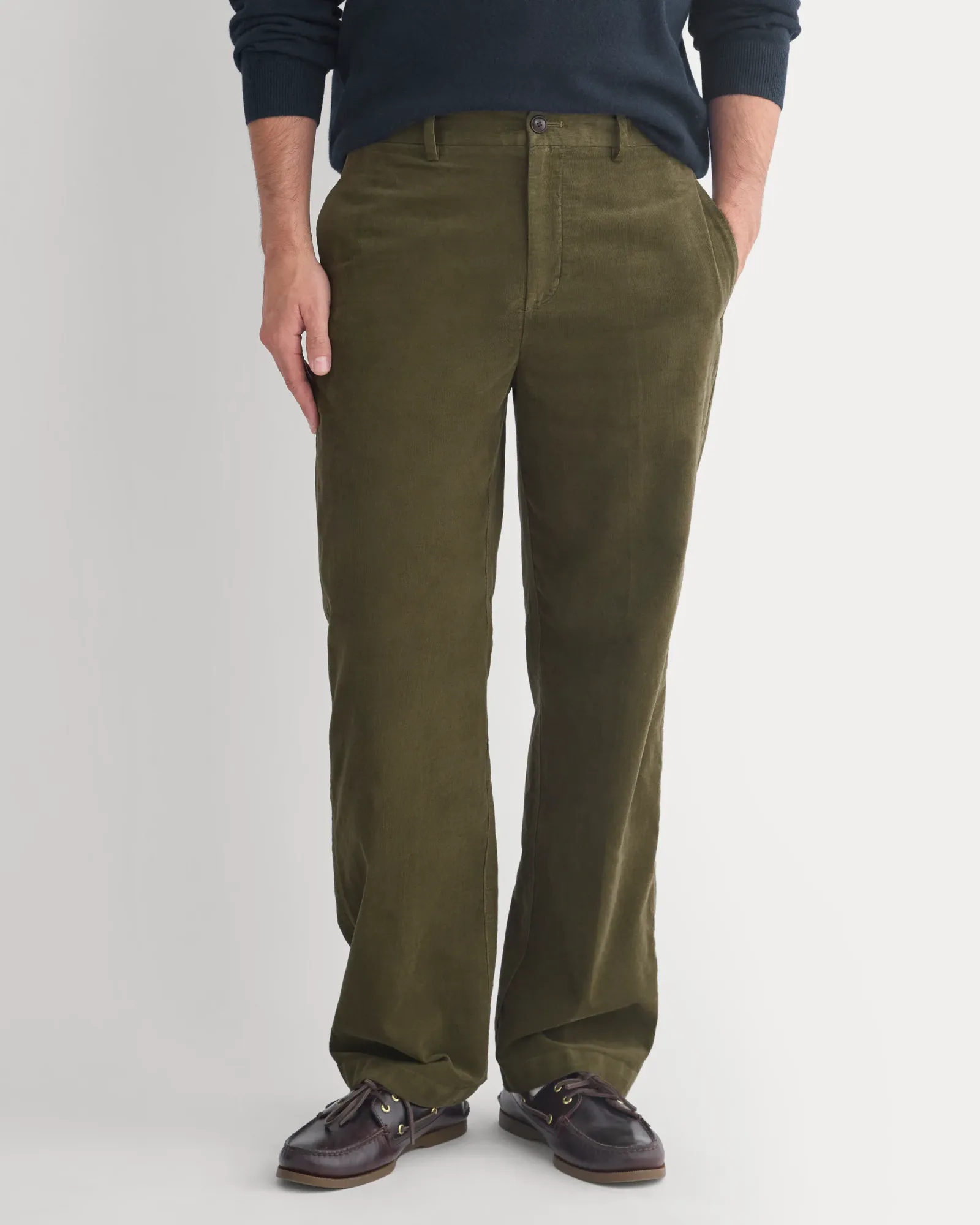 Relaxed Pinwale Corduroy Trouser – Olive Night