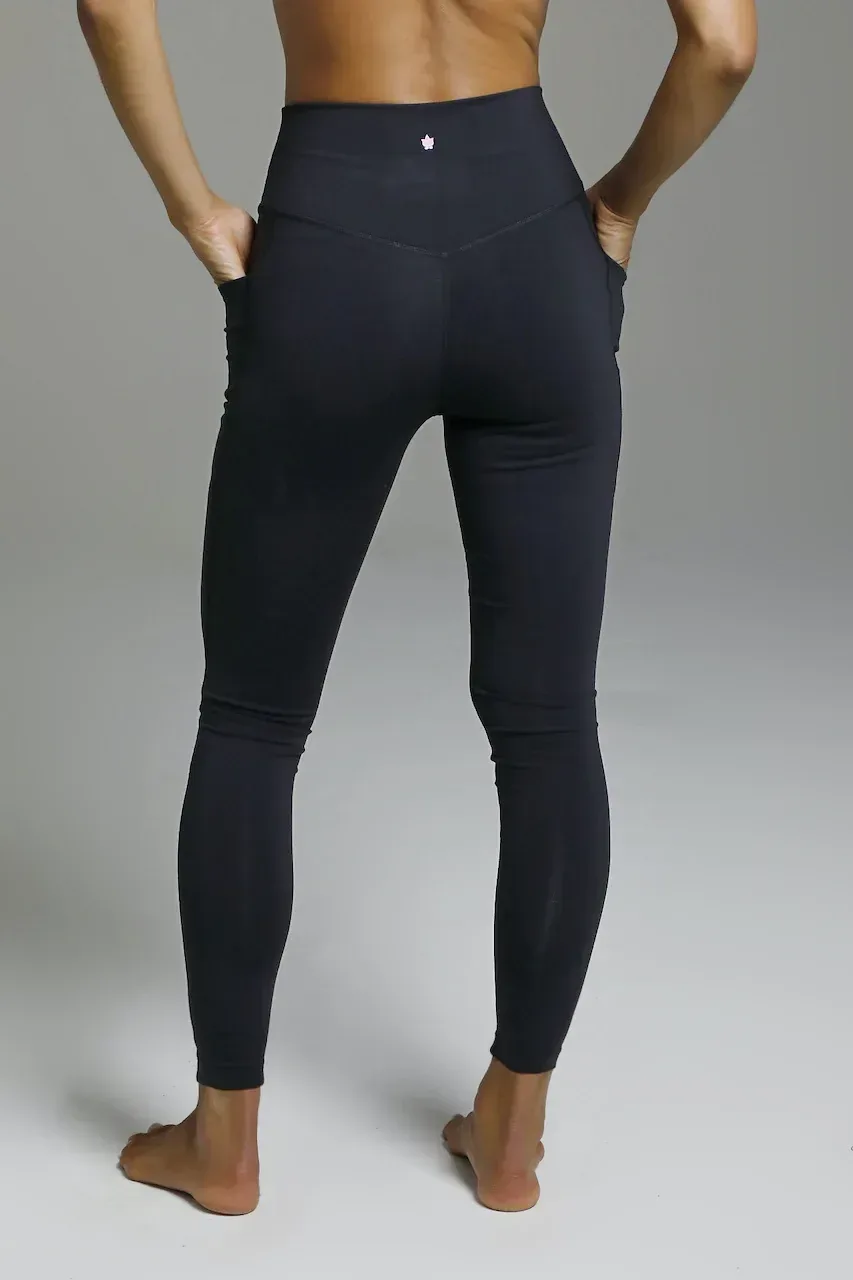 Duchess Yoga 7/8 Legging: Black