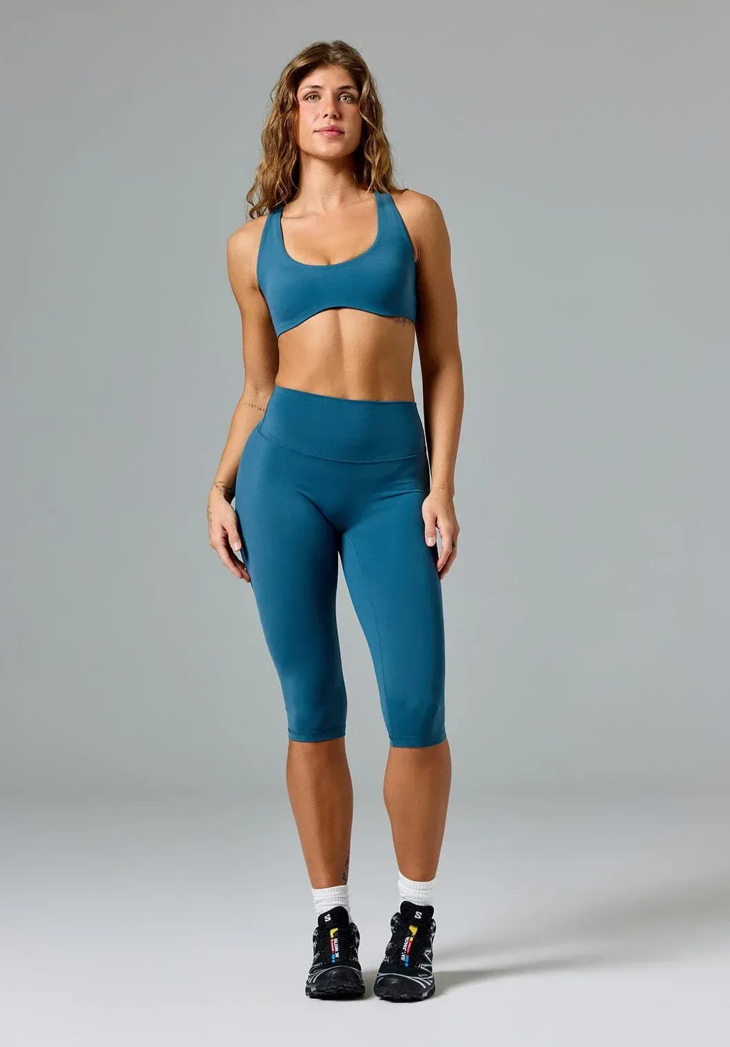 FormLux™ Original Sculptseam® Plus High-Rise Capri Juniper Berry