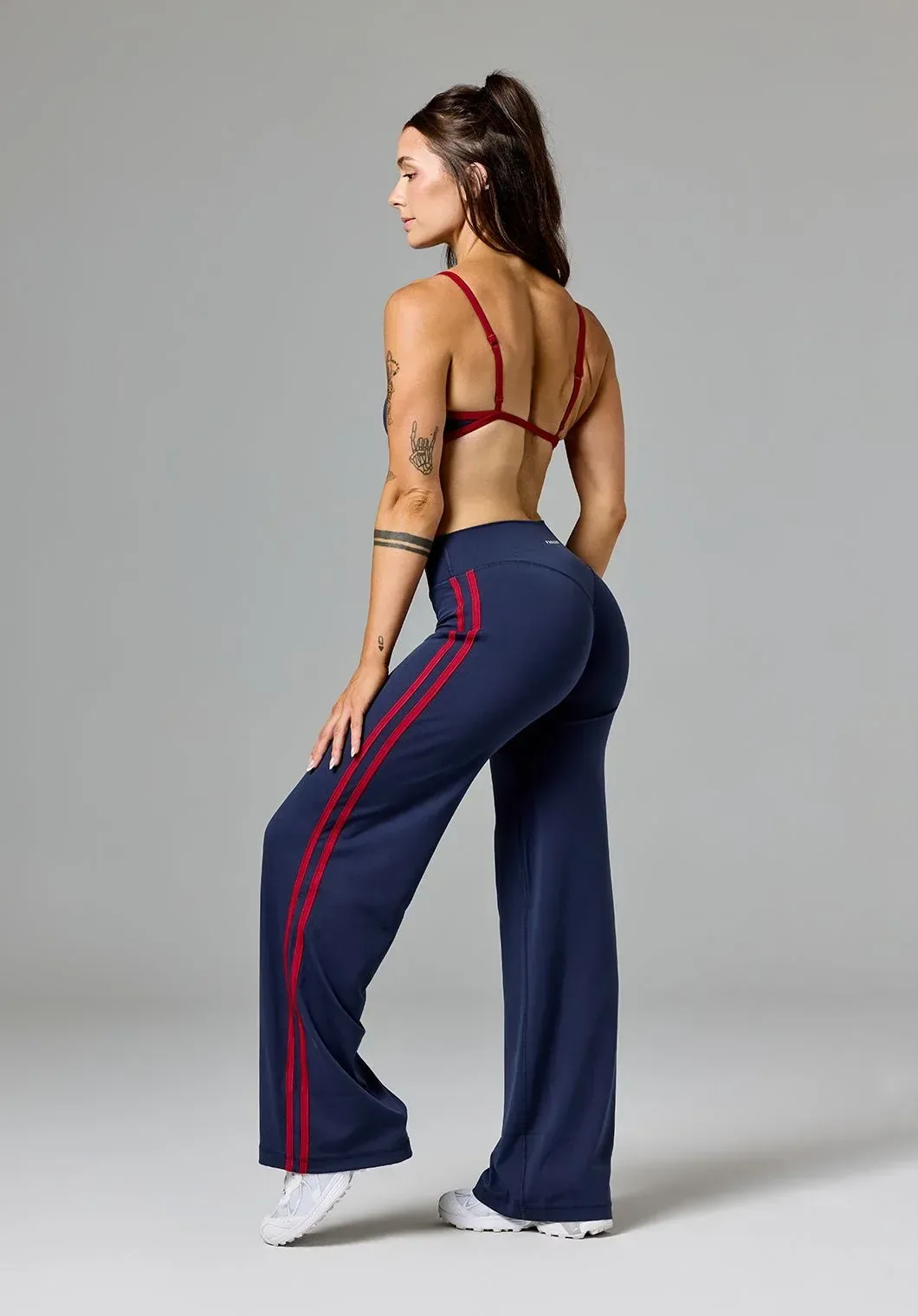 Reluna™ Double Stripe Sculptseam® Mid-Rise Straight Leg Pant Regular Nightshade