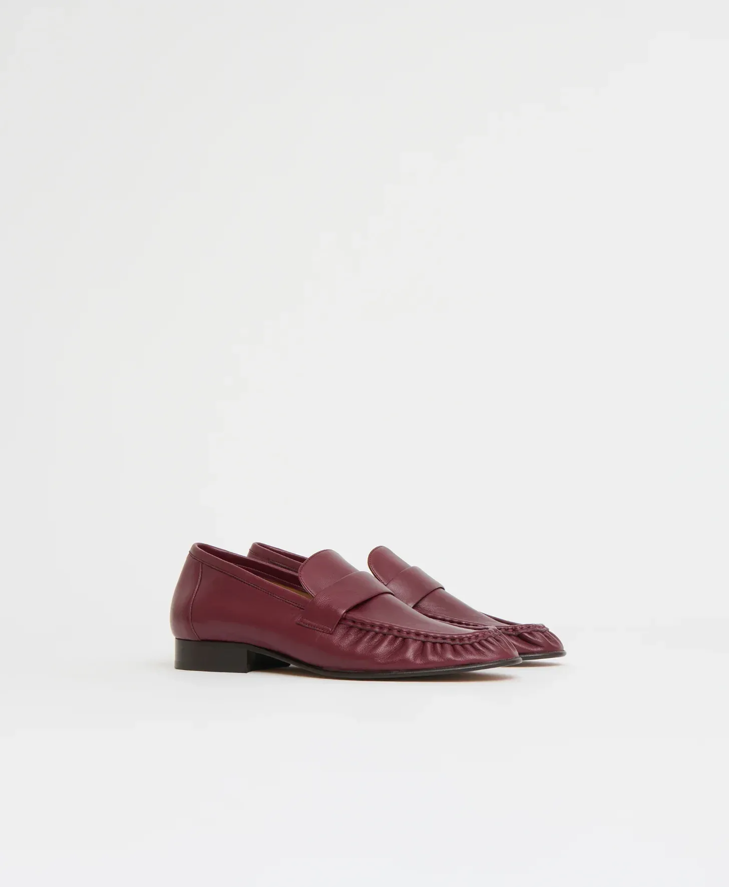 Ruched Loafer – Oxblood