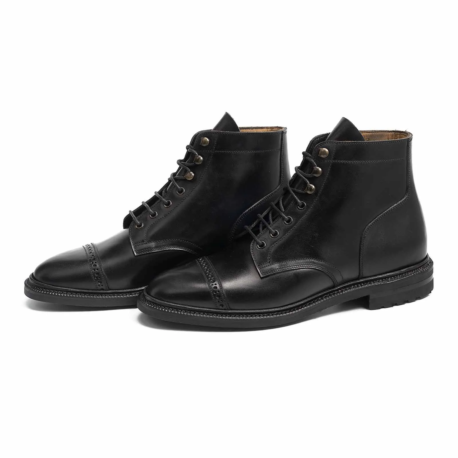 514867 – Black Heritage Shell Cordovan – E