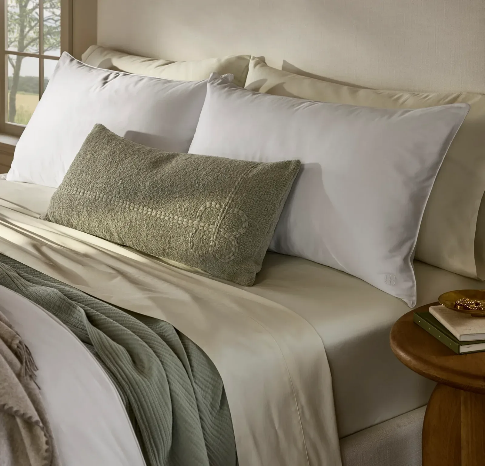 Petite Bouclé Pillow Cover – Juniper