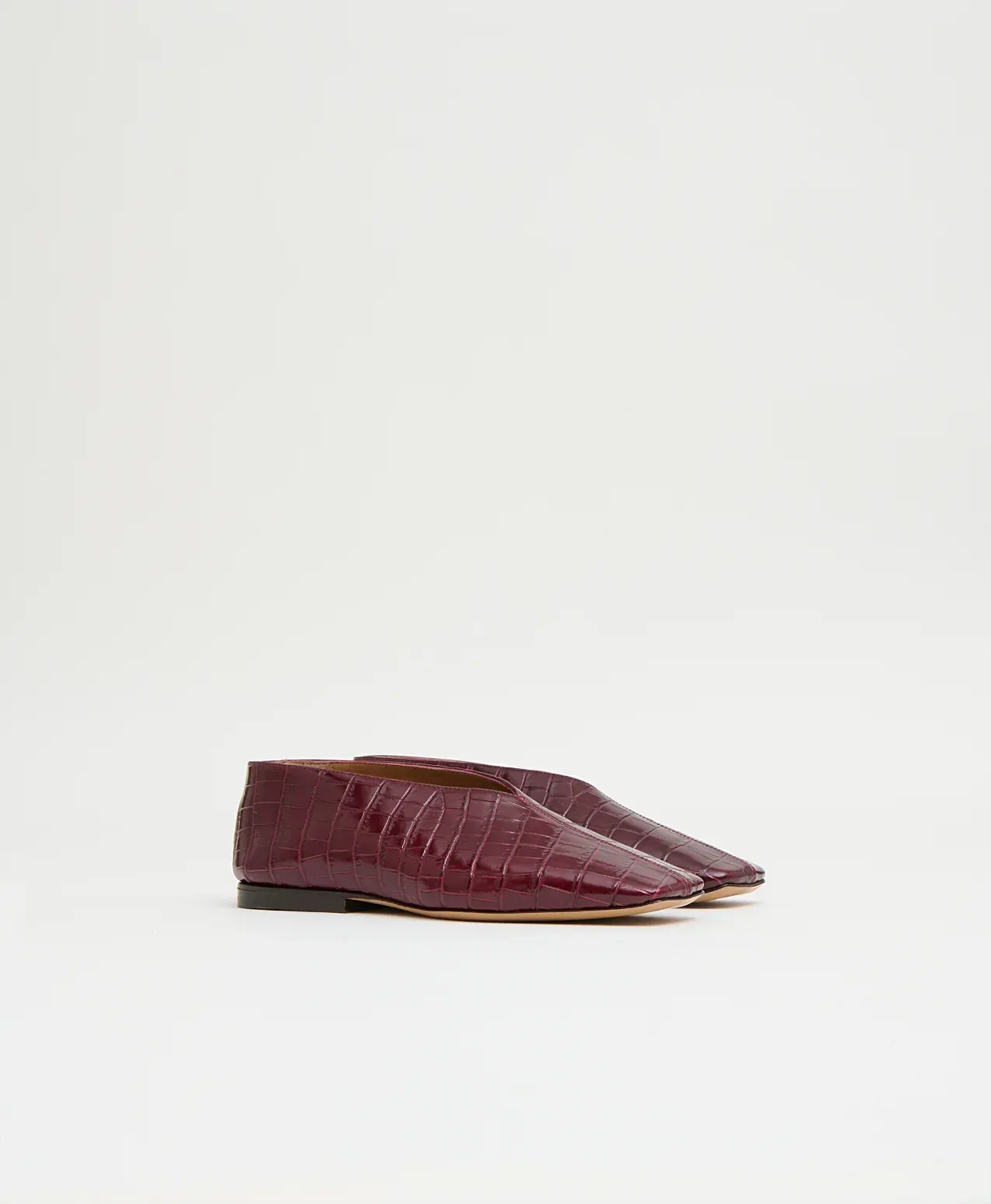 Square V – Oxblood Croc