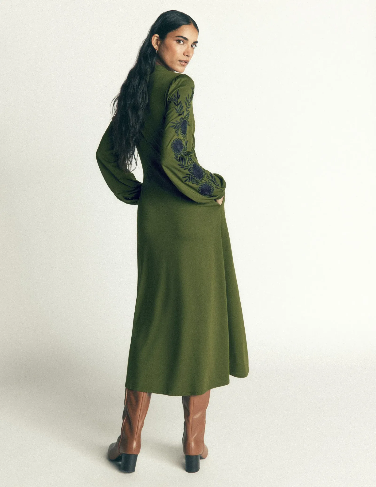 Juliet Jersey Midi Dress-Brunswick Green Embroidery