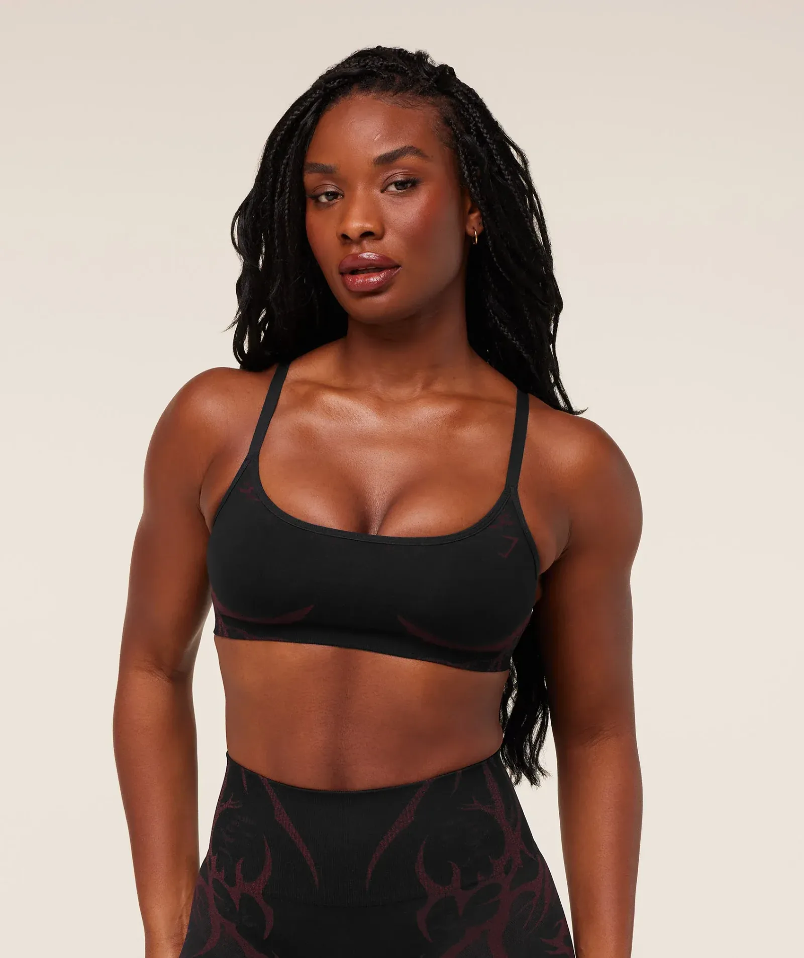 Gymshark Storm Seamless Sports Bra – Black/Rich Maroon