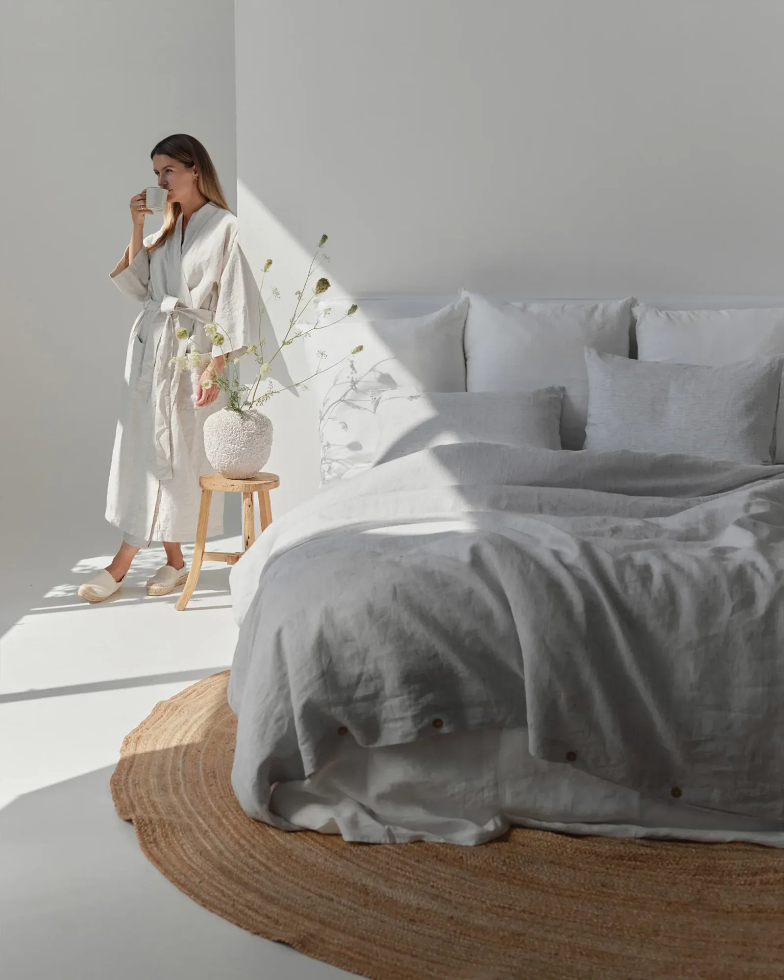 Pinstripe black linen duvet cover set (3 pcs)