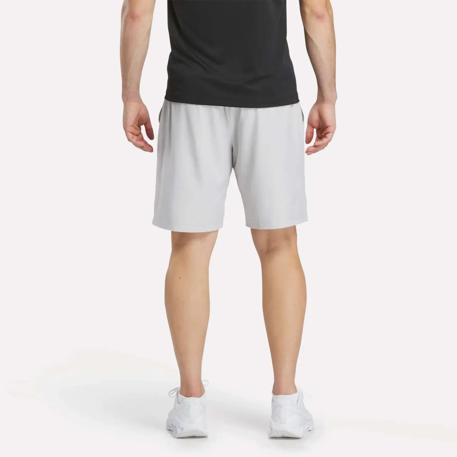Men's Range Woven Shorts 9"
