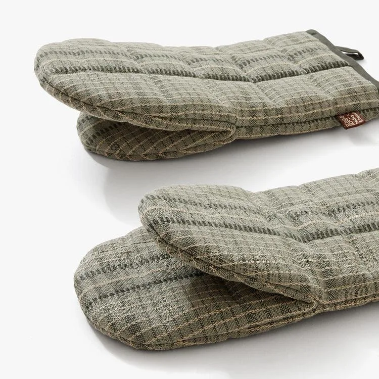 Hommeboys x H&B Sage Grid Oven Mitts