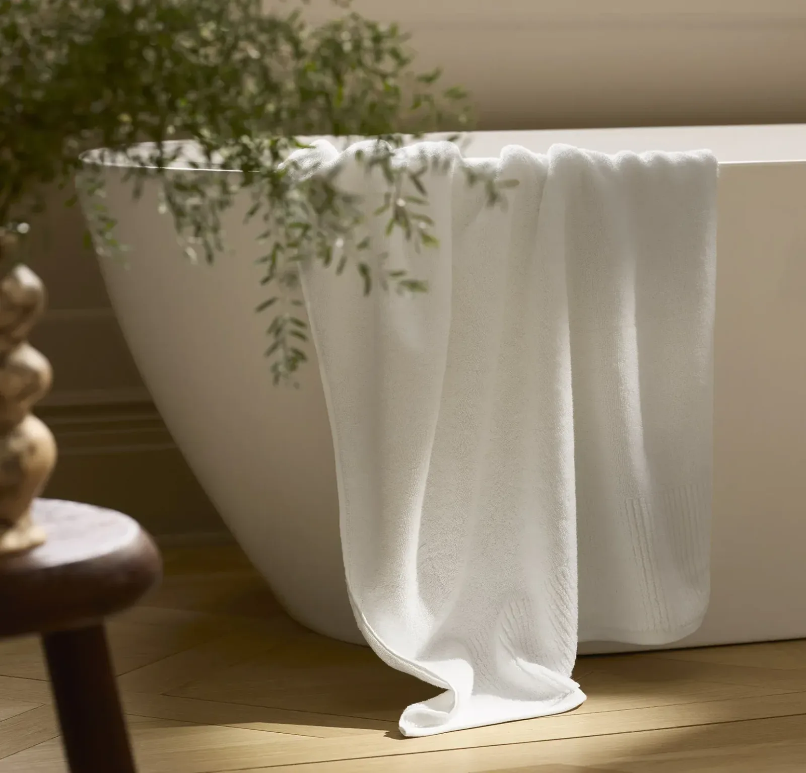 Turkish Ultra Plush Bath Towel – White (Personalized)