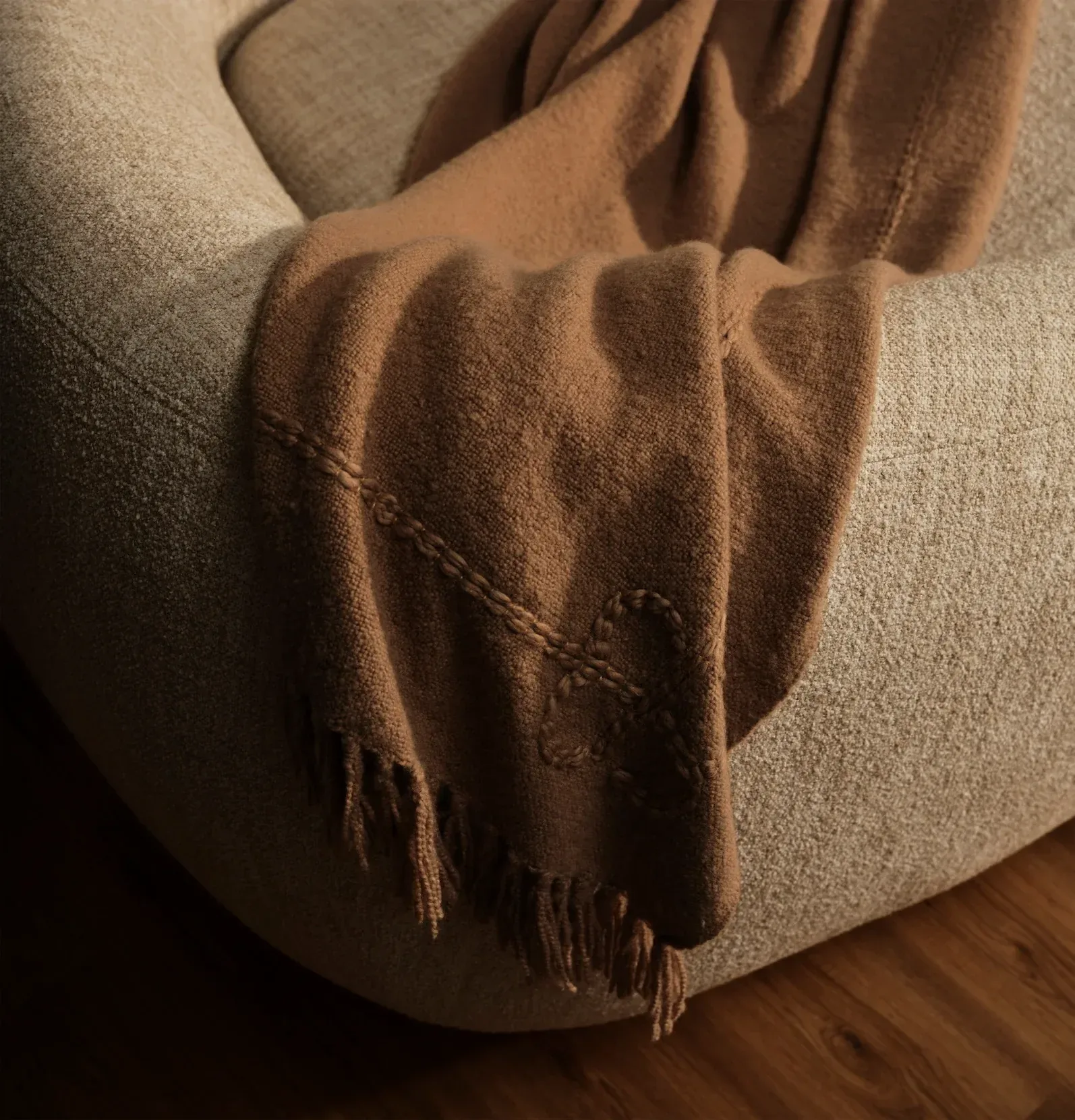 Petite Bouclé Throw Blanket – Camel