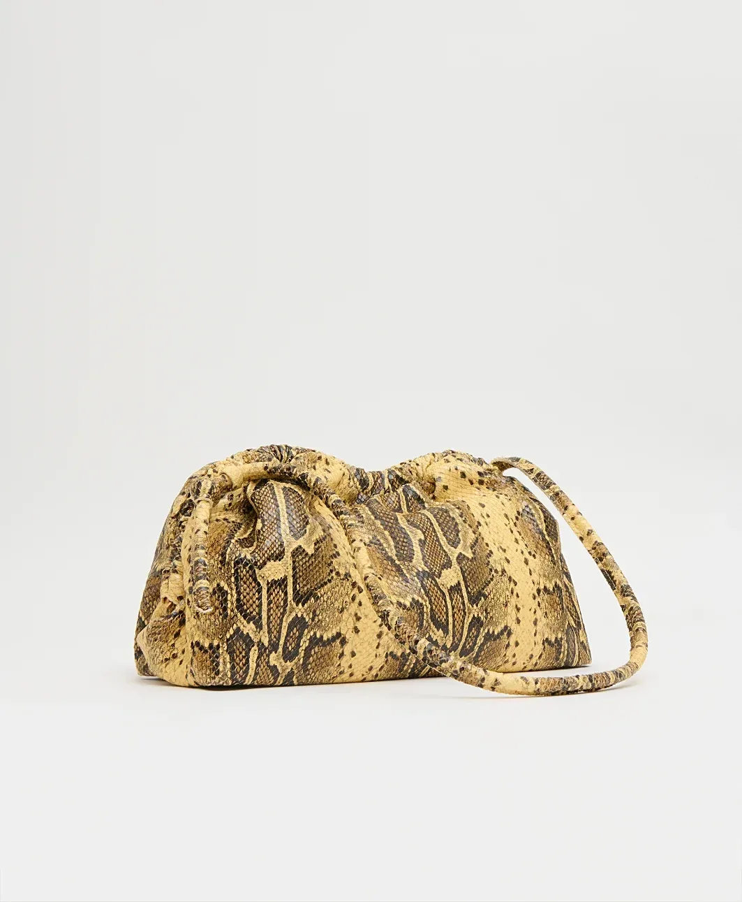 Oversized Cloud Clutch – Golden Roccia