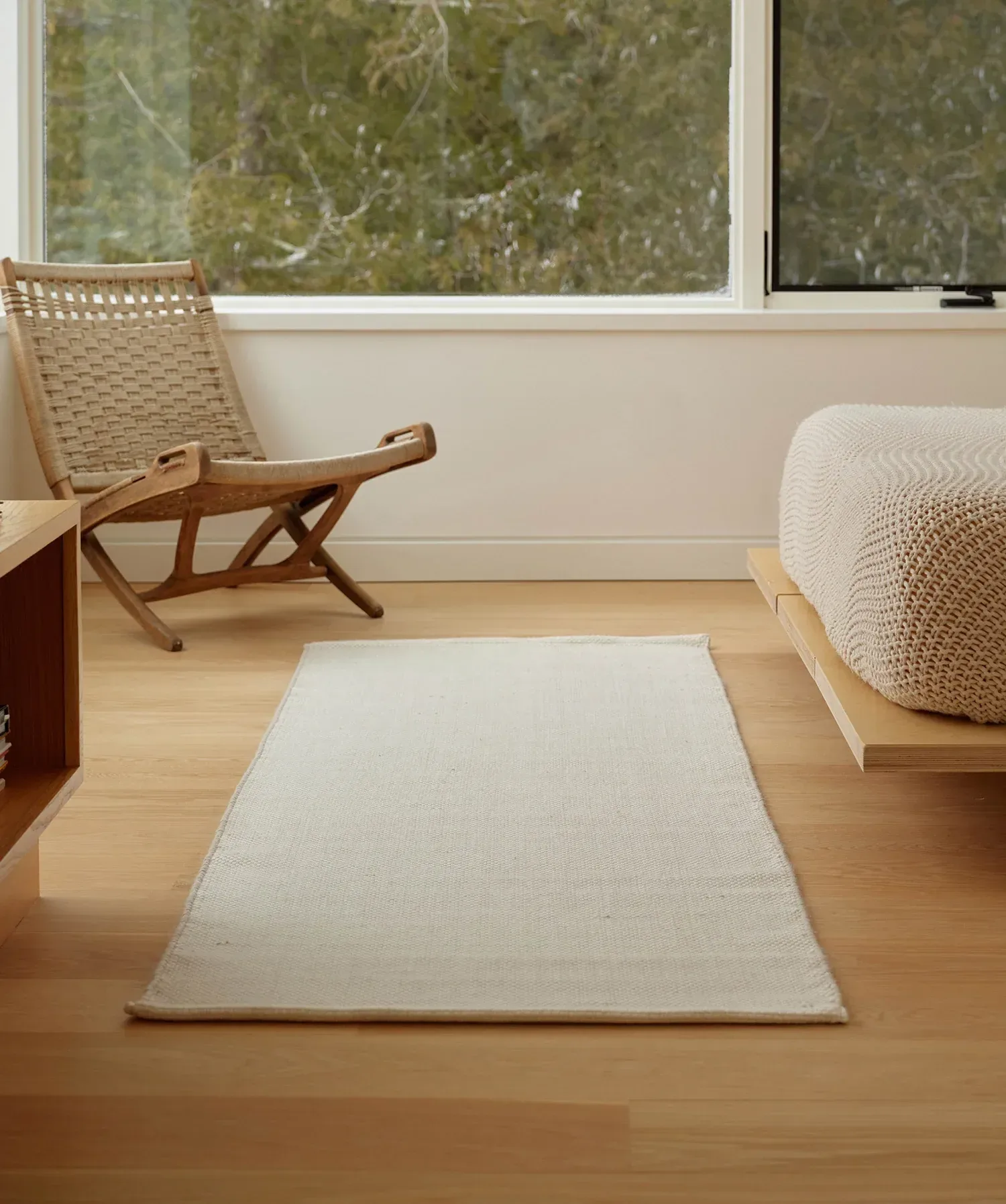 Grid Rug – Black/White