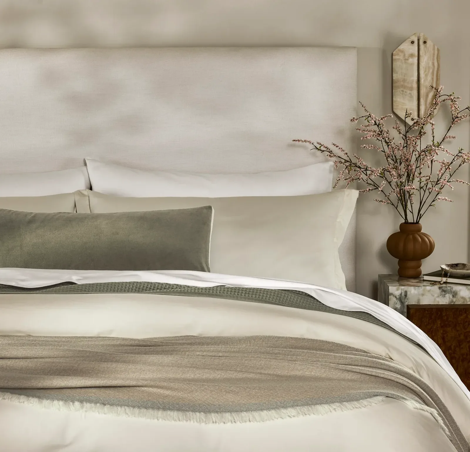 Ligne Velvet Pillow Cover (Lumbar) – Juniper/Cream
