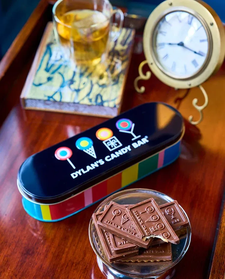 Belgian Milk Chocolate Biscuit Tin