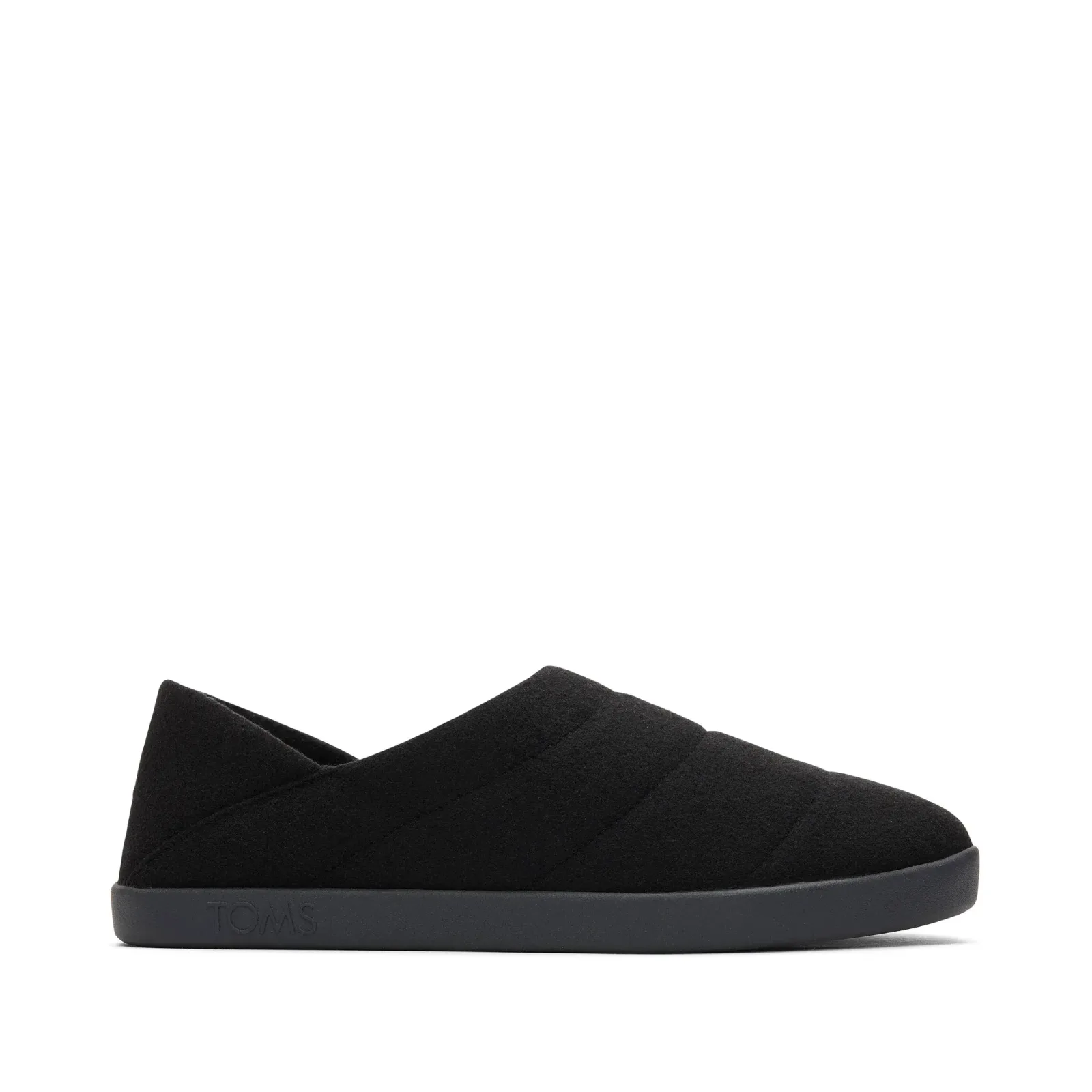Ezra Black Faux Fleece Convertible Slipper
