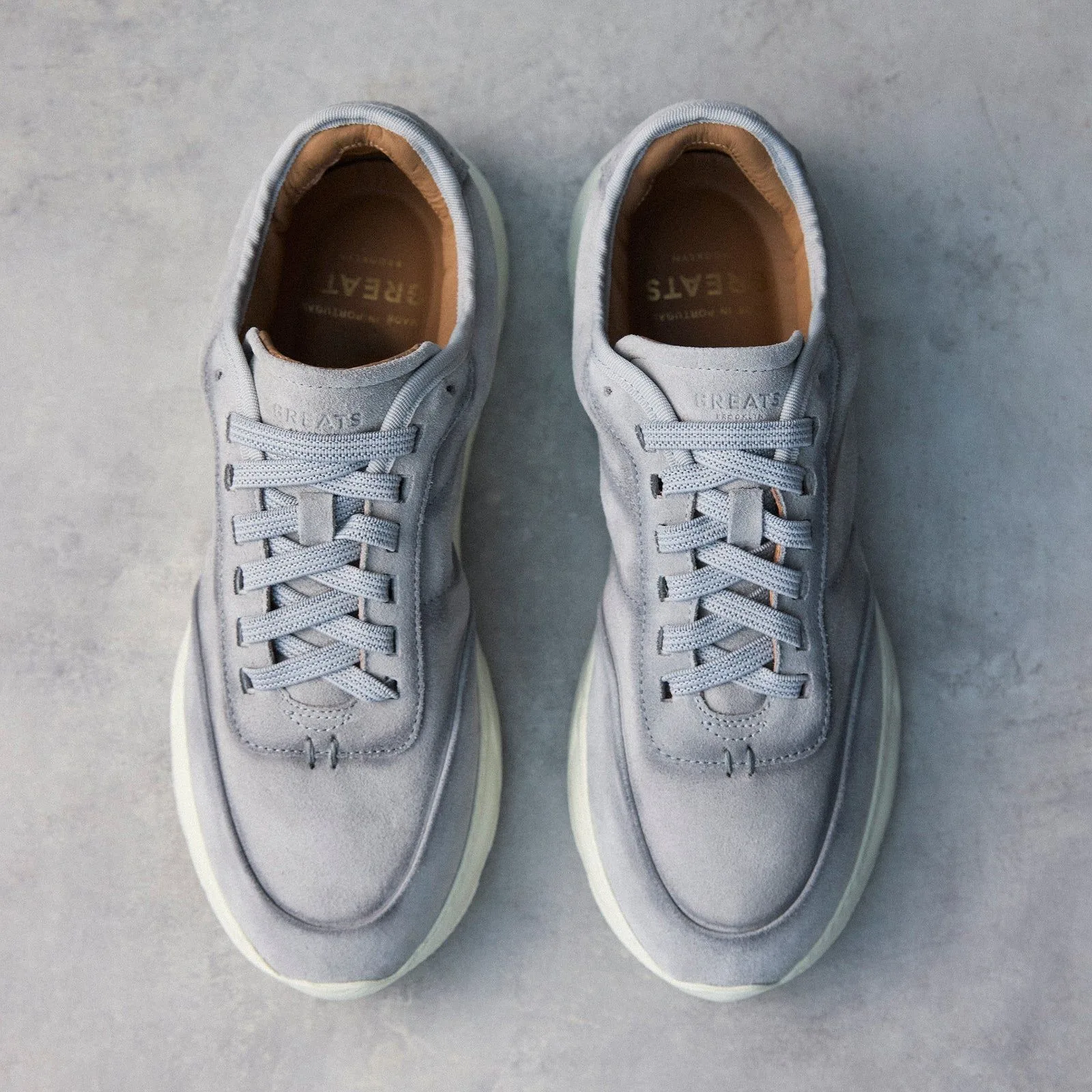 The Manhattan City Runner – Mineral Grey
