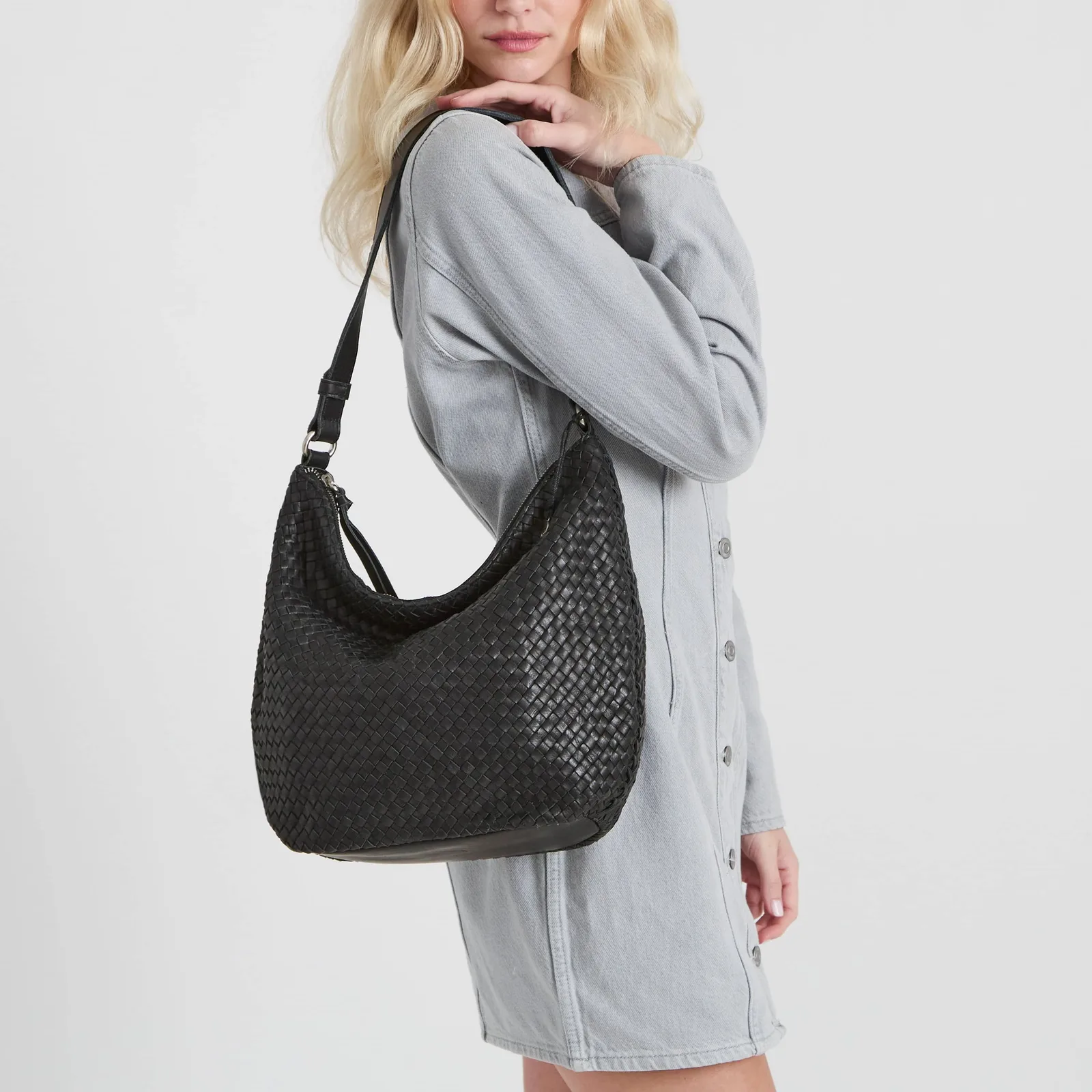 Sequoia Hobo – Leather – Woven Black