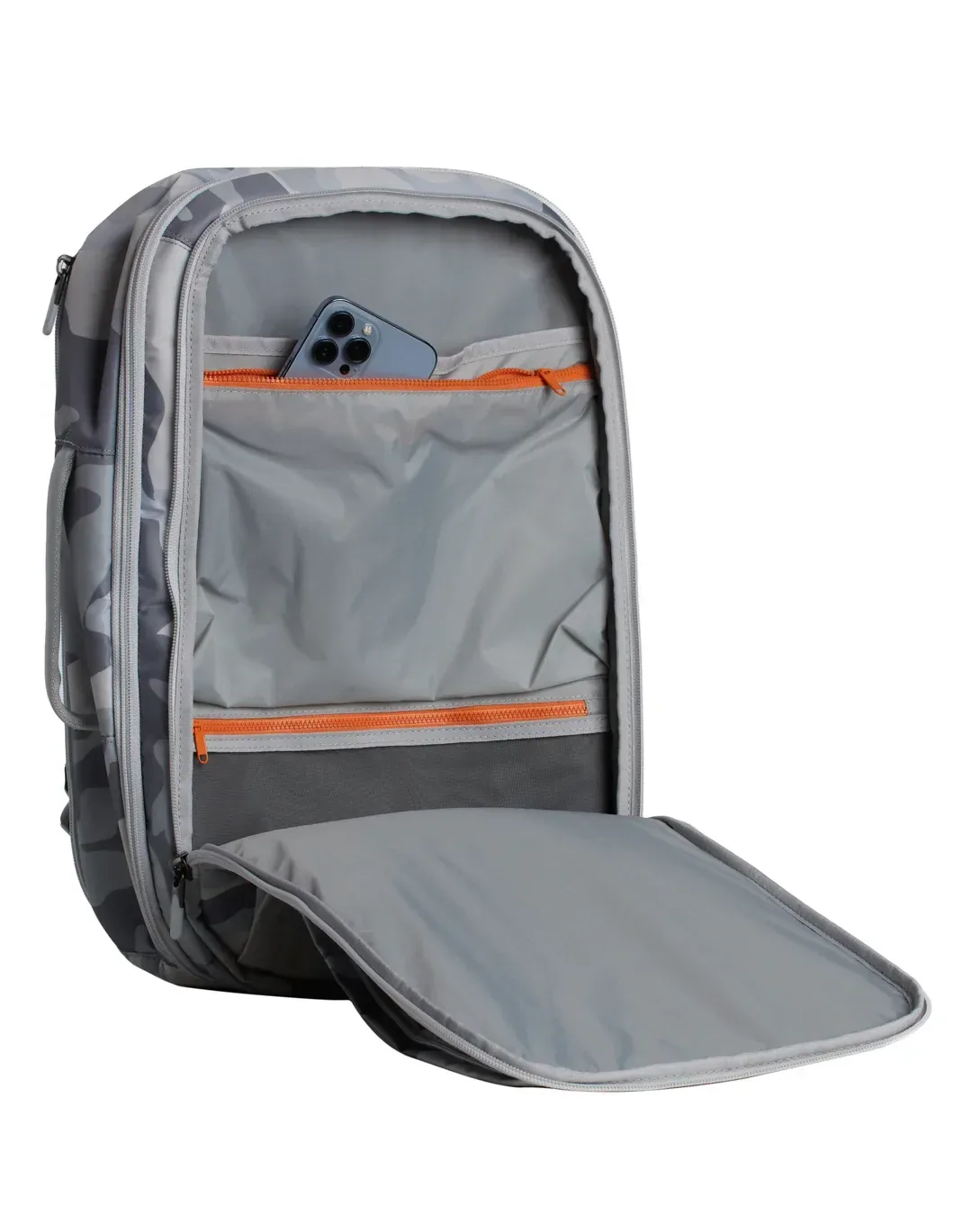 The Day Traveler 2.0 Camo