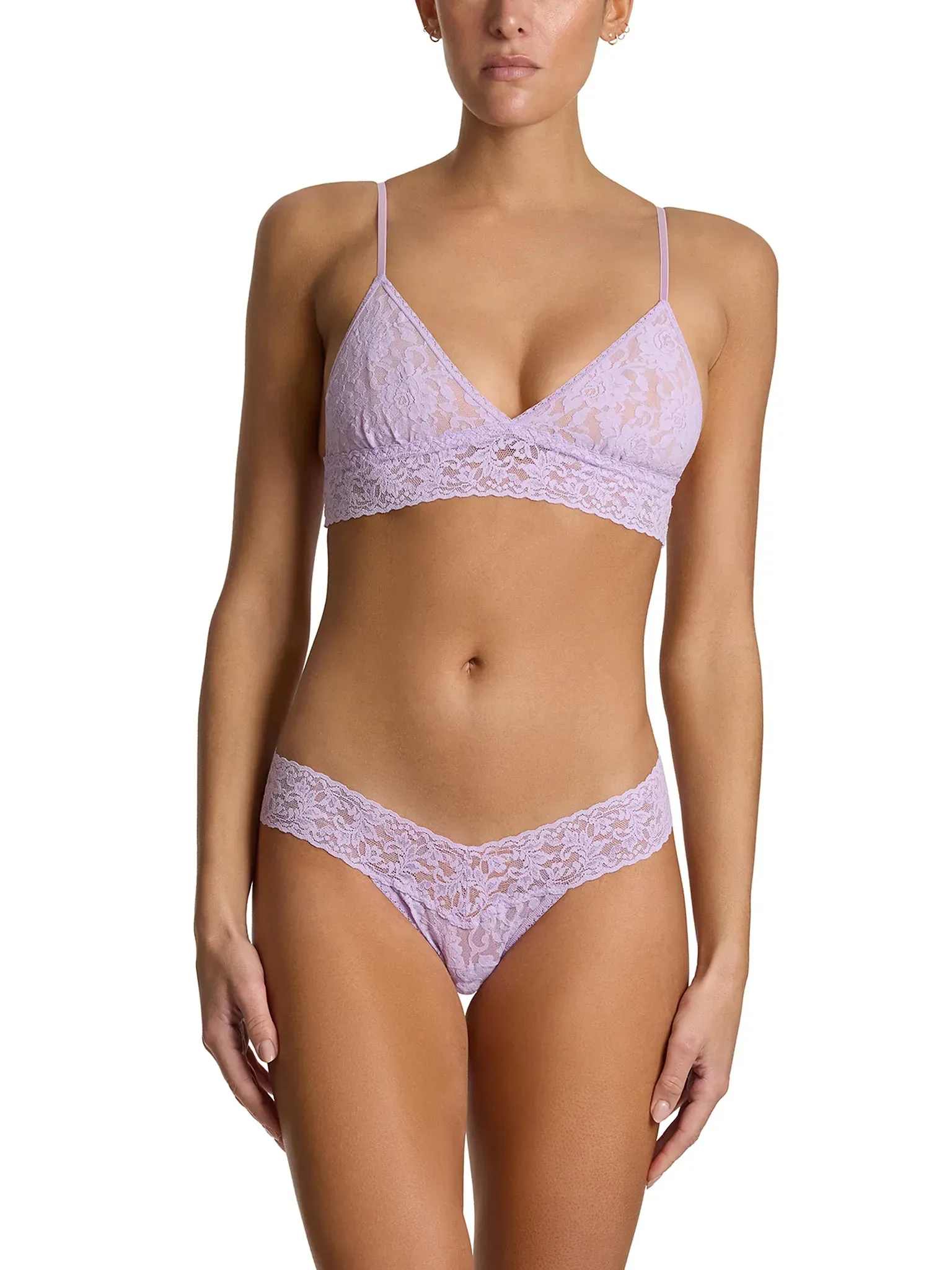 Jewel Box 3 Pack Signature Lace® Low Rise Thongs In Printed Box