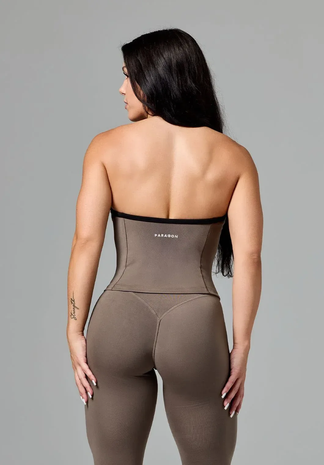 Reluna™ SmoothHold™ Contrast Halter Top Thyme