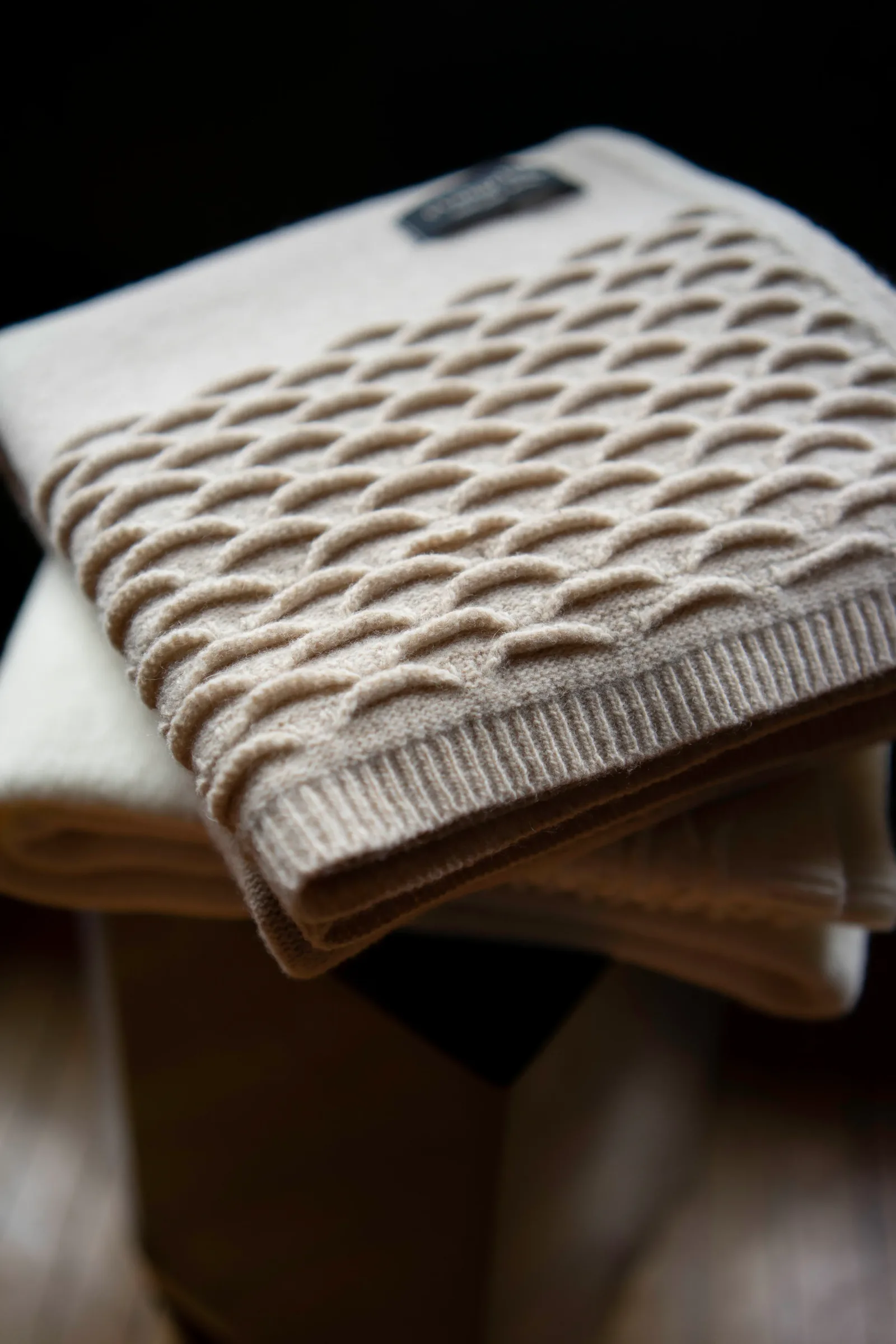 Baby Blanket Knit Scallops