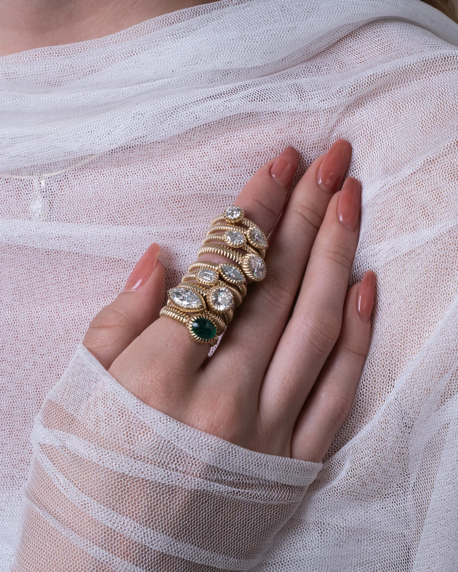 14k Gold Lab Emerald Oval Fluted Ring