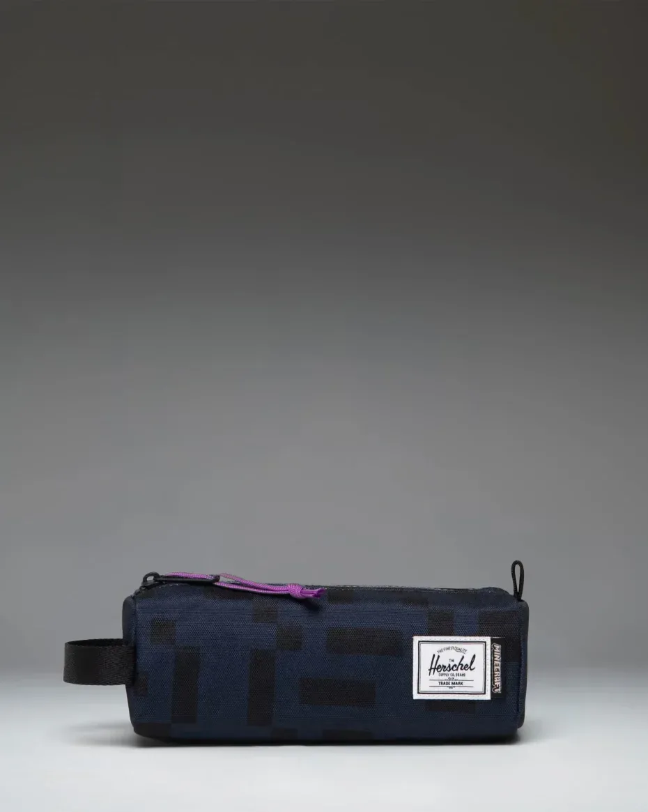 Minecraft Settlement Pencil Case Little Herschel