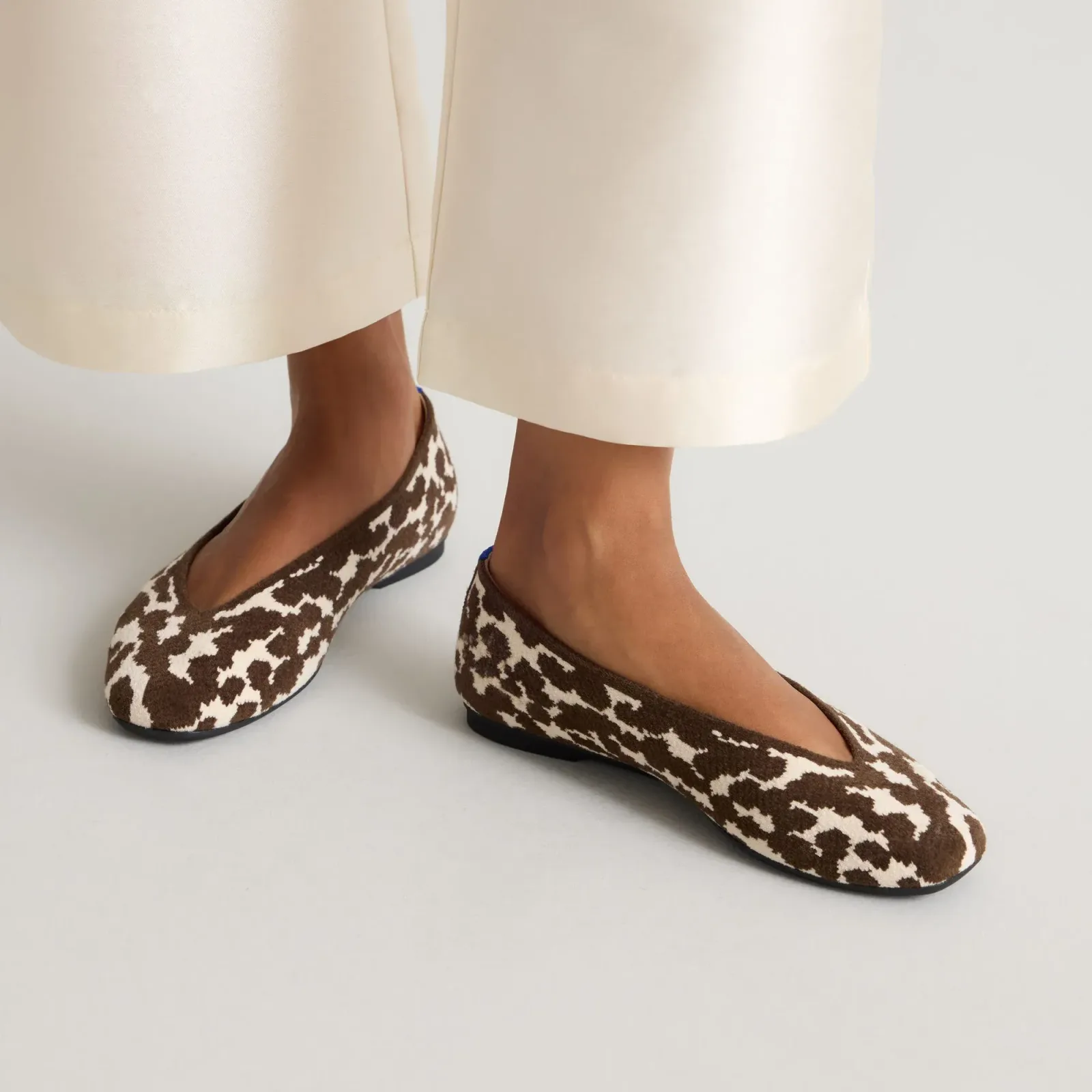The Max Square Ballerina – ReVelvet™ Dark Rodeo
