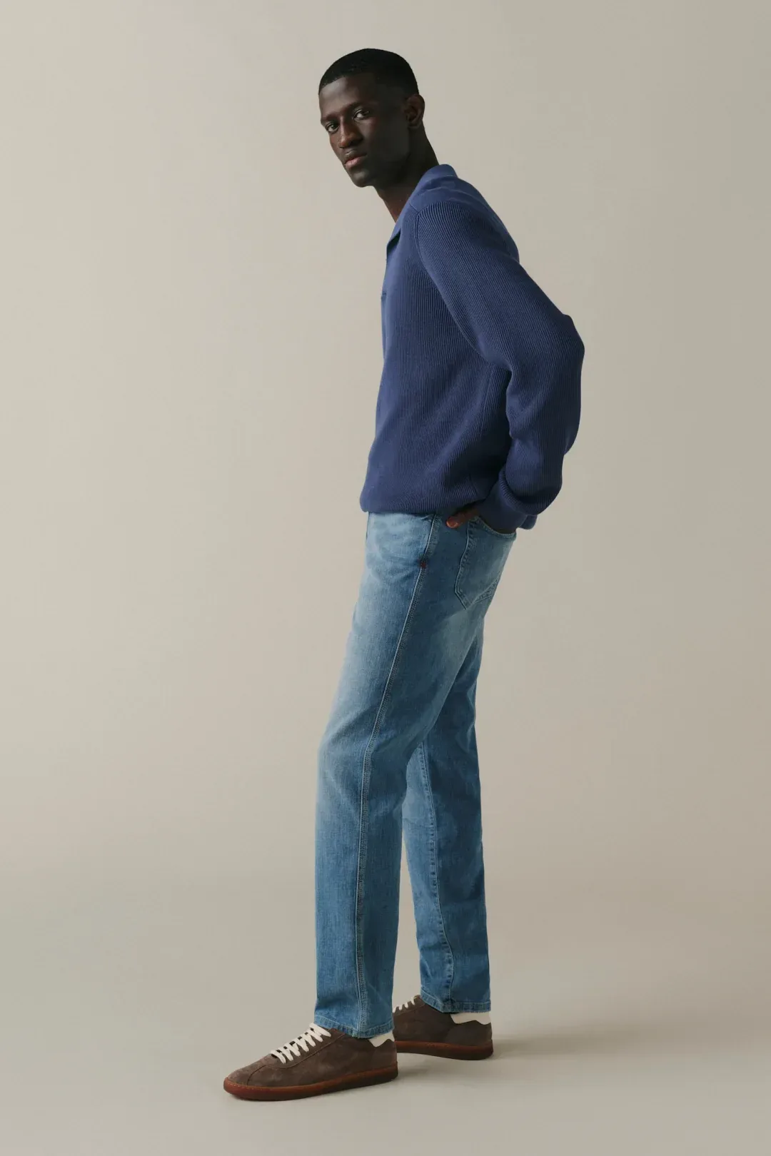 Ind – Athletic Tapered Jeans – Glow
