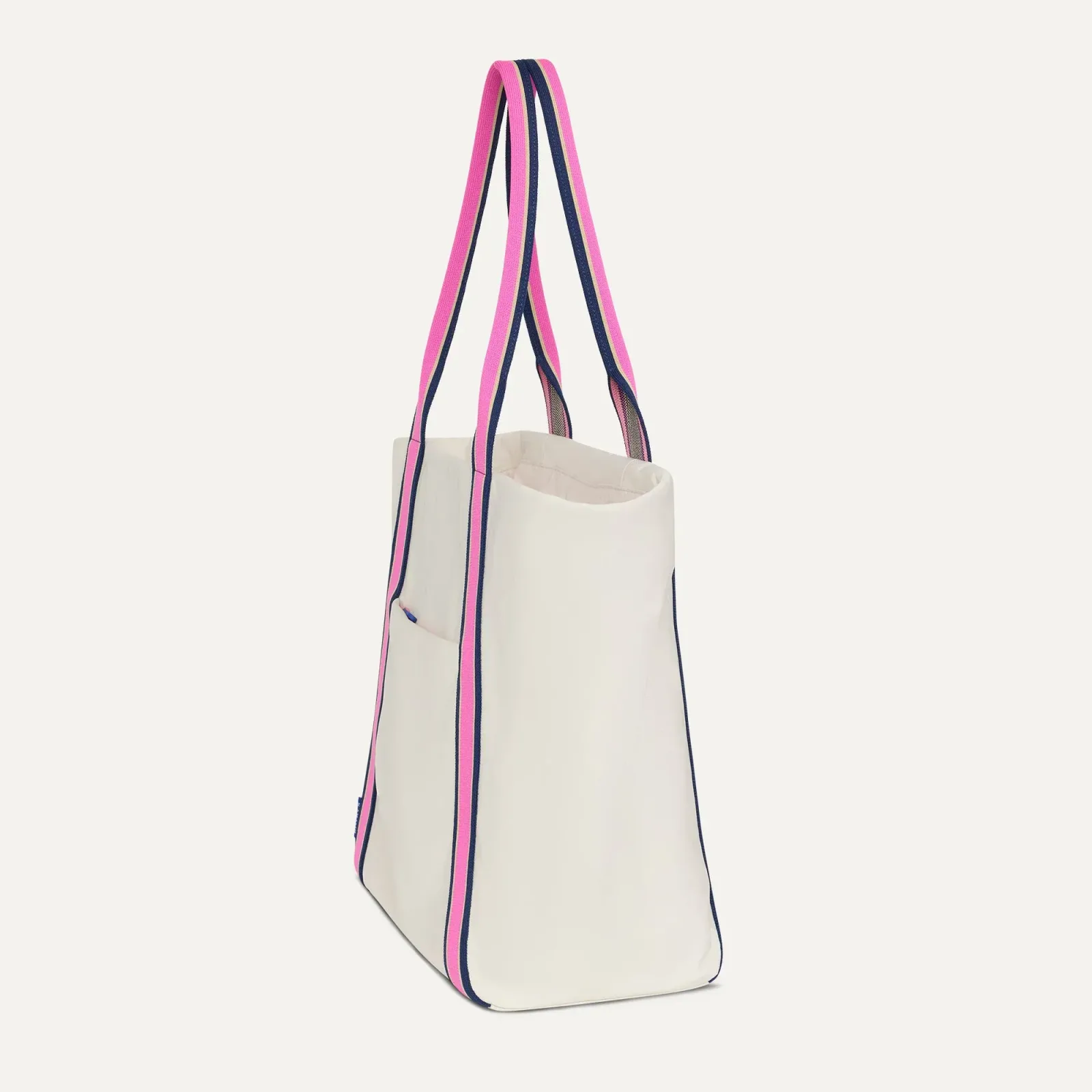 The Travel Tote – Optic