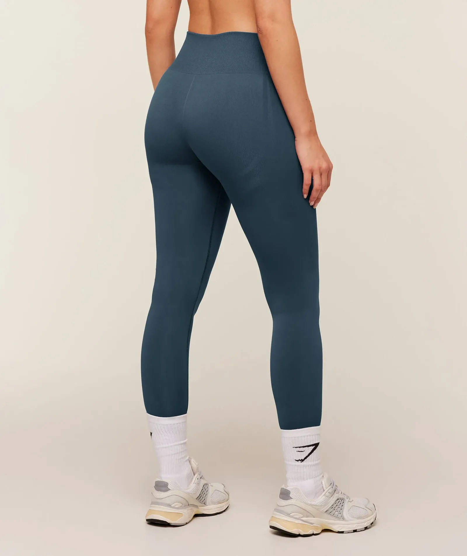 Gymshark Light Hold Leggings – Stealth Blue