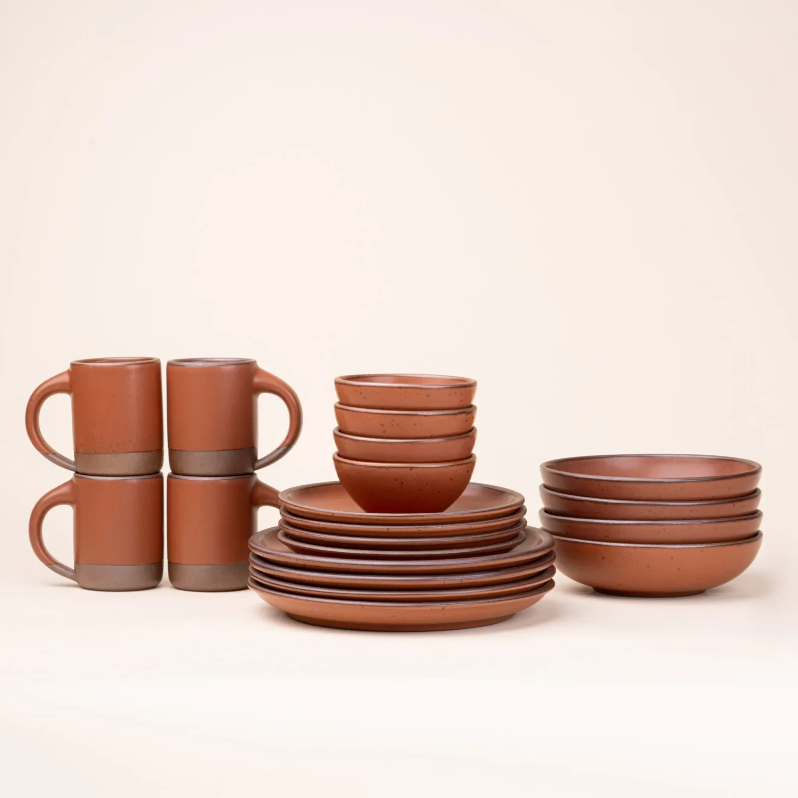 The Perennial 20-Piece Set