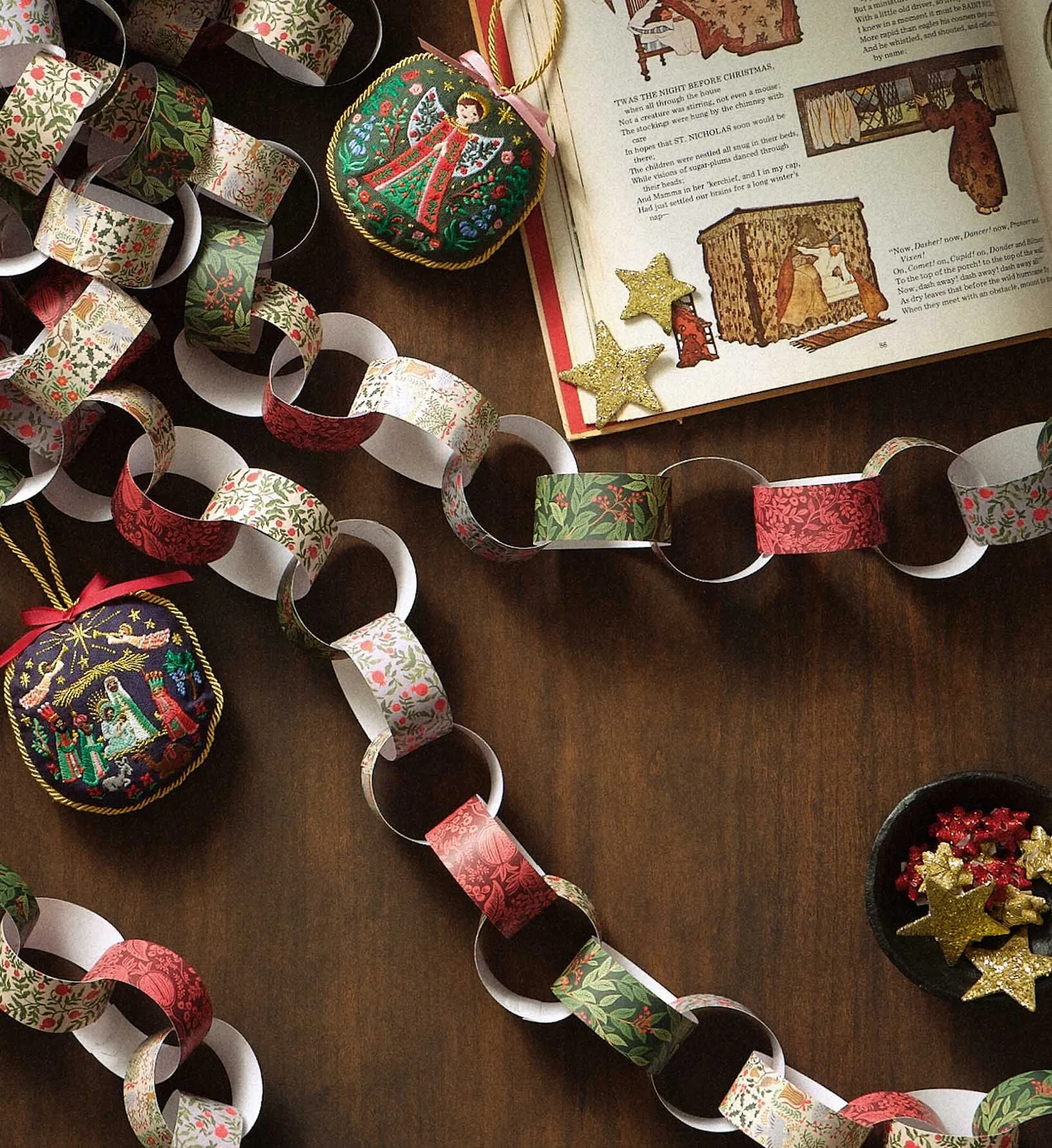 Paper Chain Kit – Christmastide