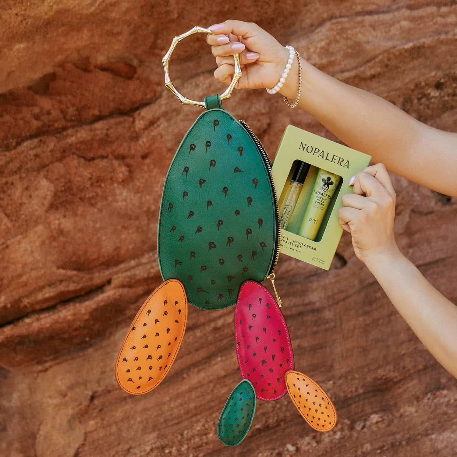 Carlota Cactus Handbag x Nopalera Gift Set