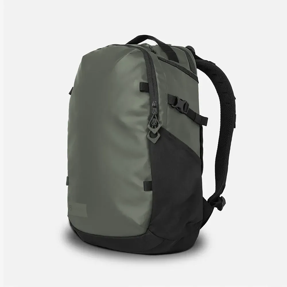 NIMBUS 18L in Wasatch Green