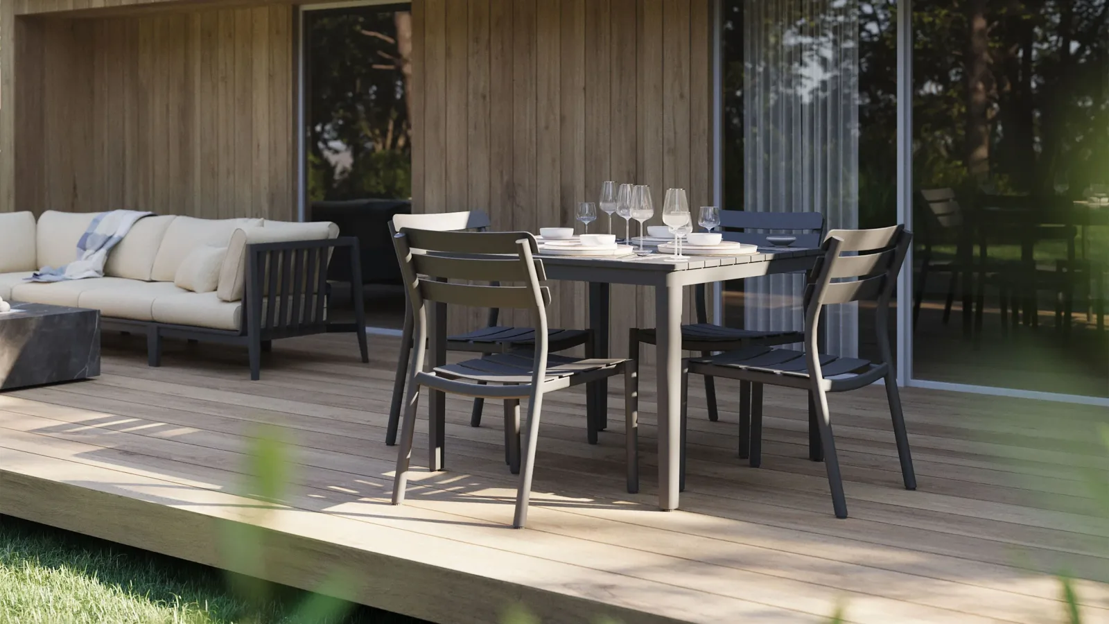 Aluminum Outdoor Square Dining Table + 4 595 Armchairs
