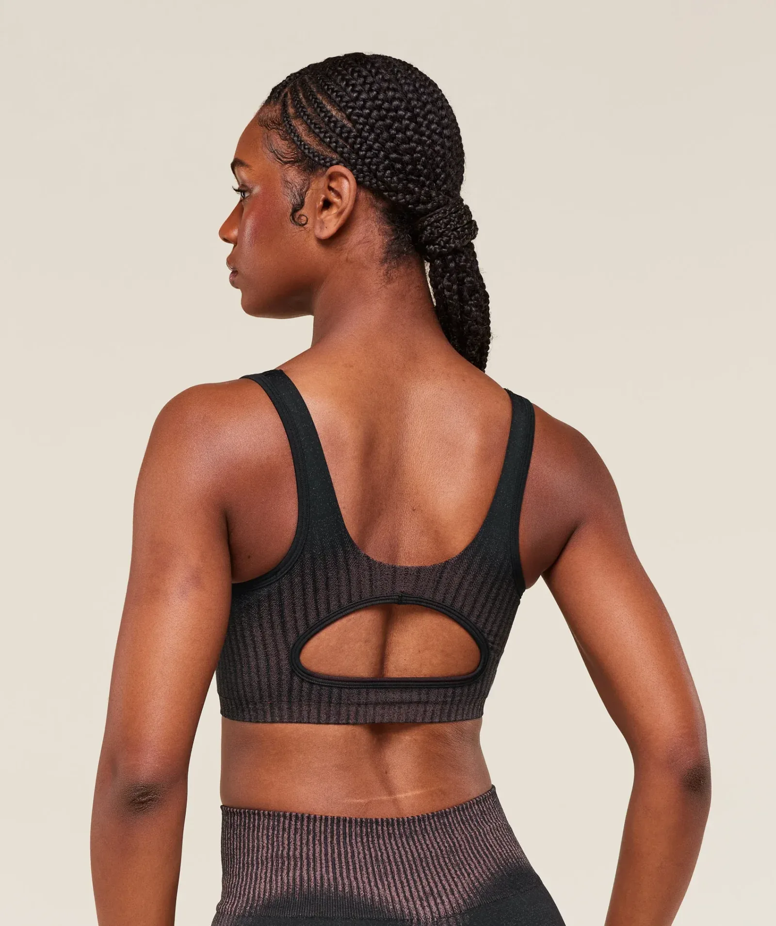 Gymshark Diffuse Seamless Sports Bra – Black/Calm Pink
