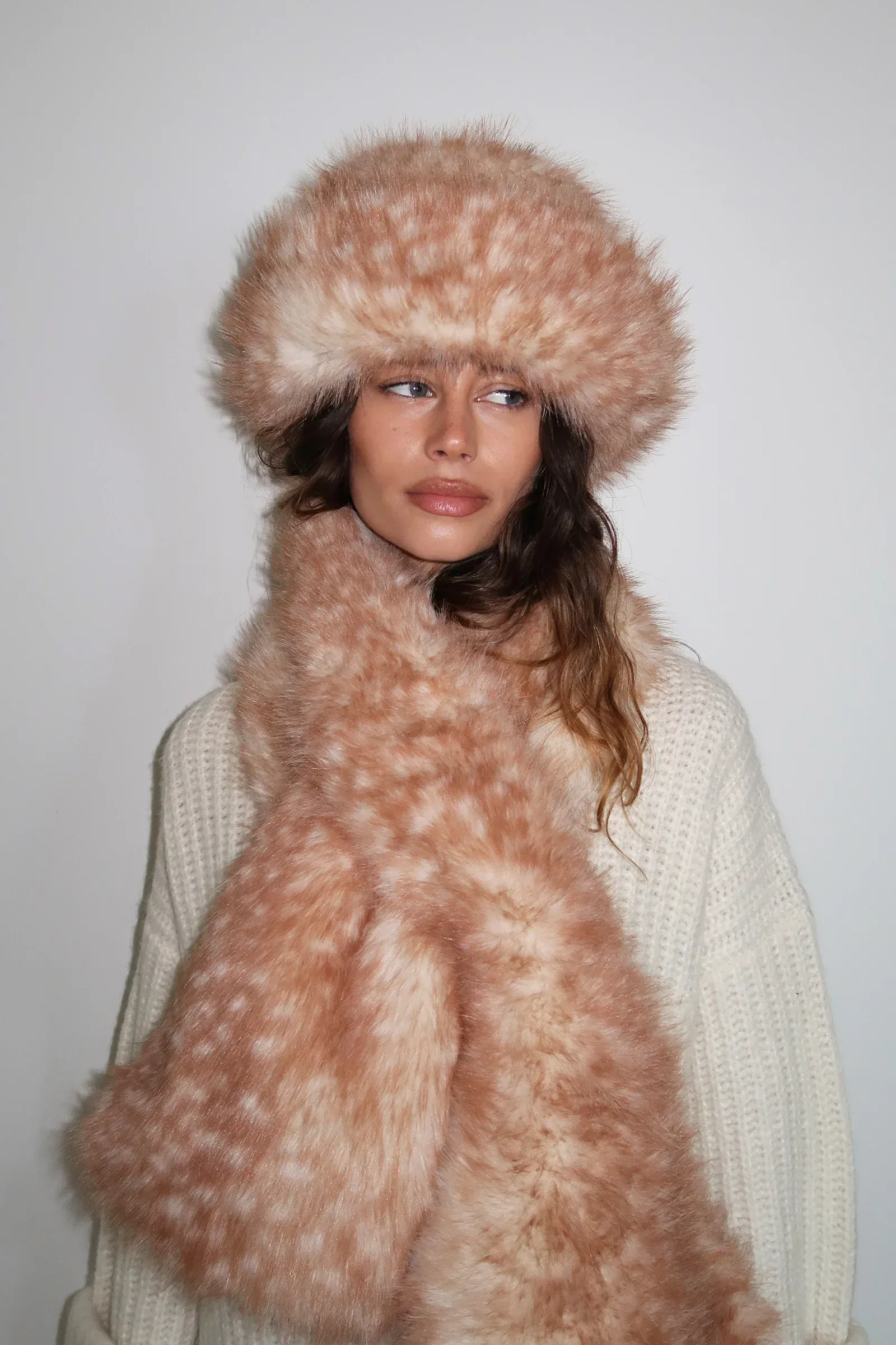 Snuggle Scarf – Bambi