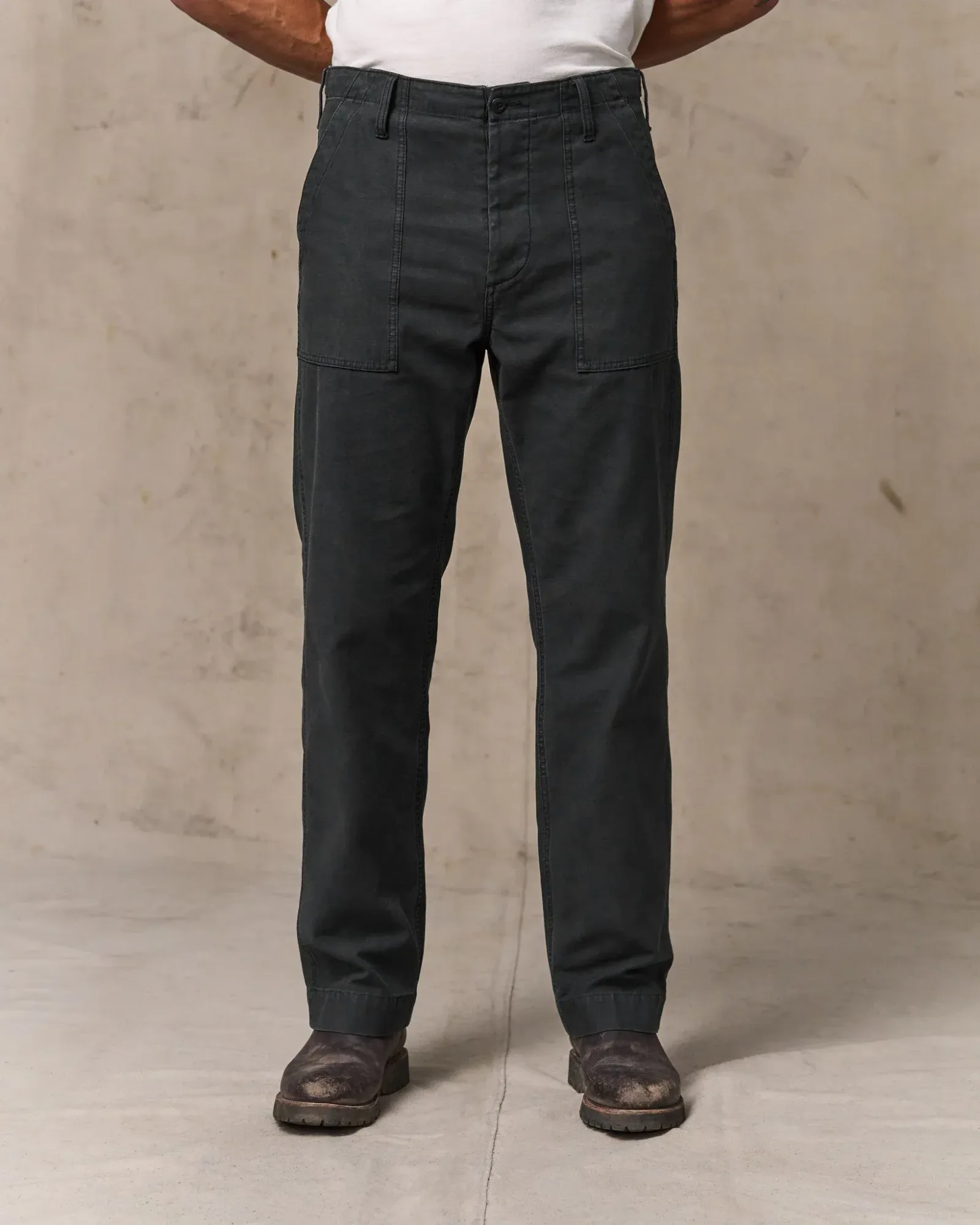 Field Supply Pants – Washed Faded Black